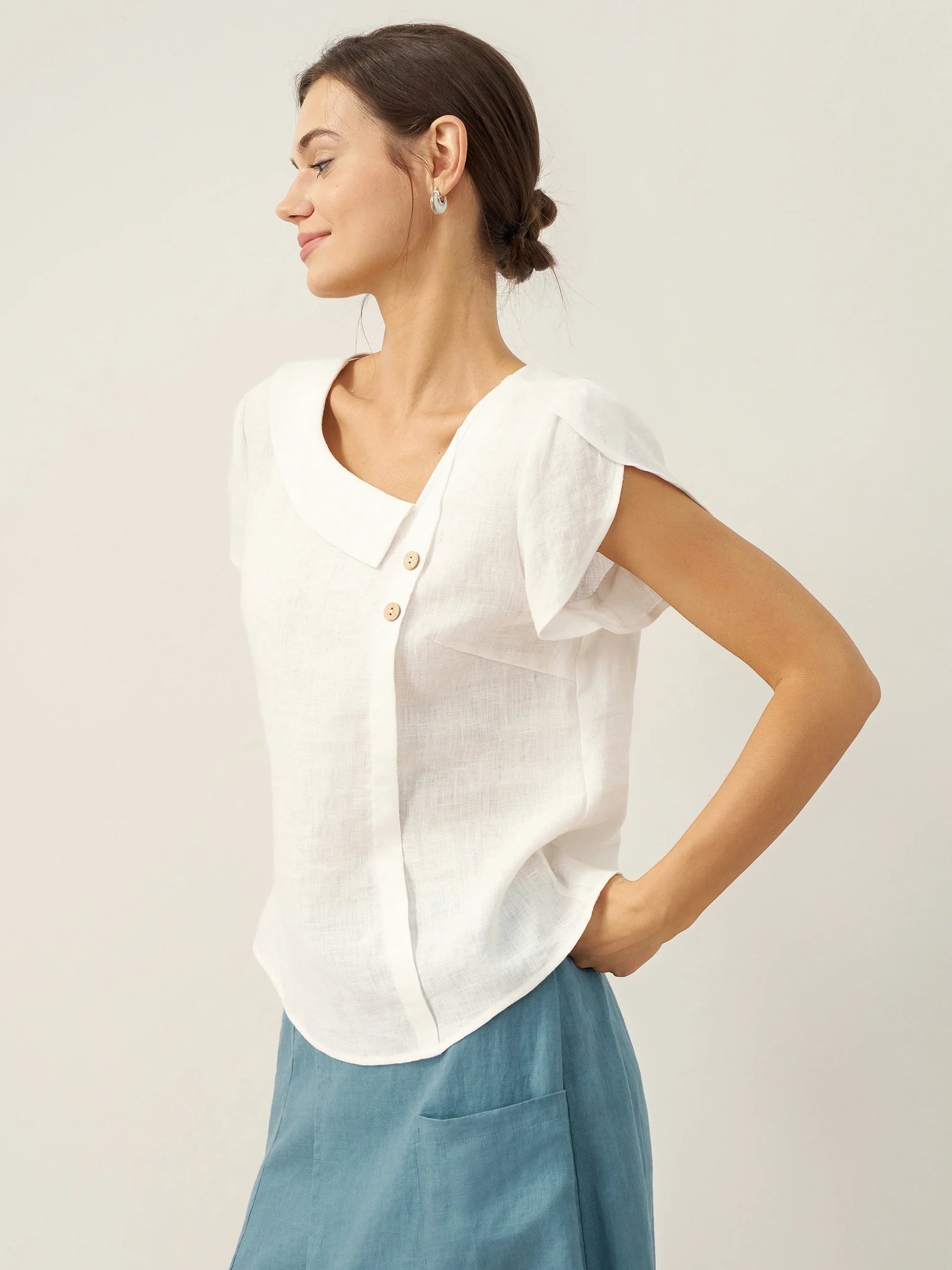 100% Linen Crescent Collar Flutter Sleeve Top FARA by LINTICO