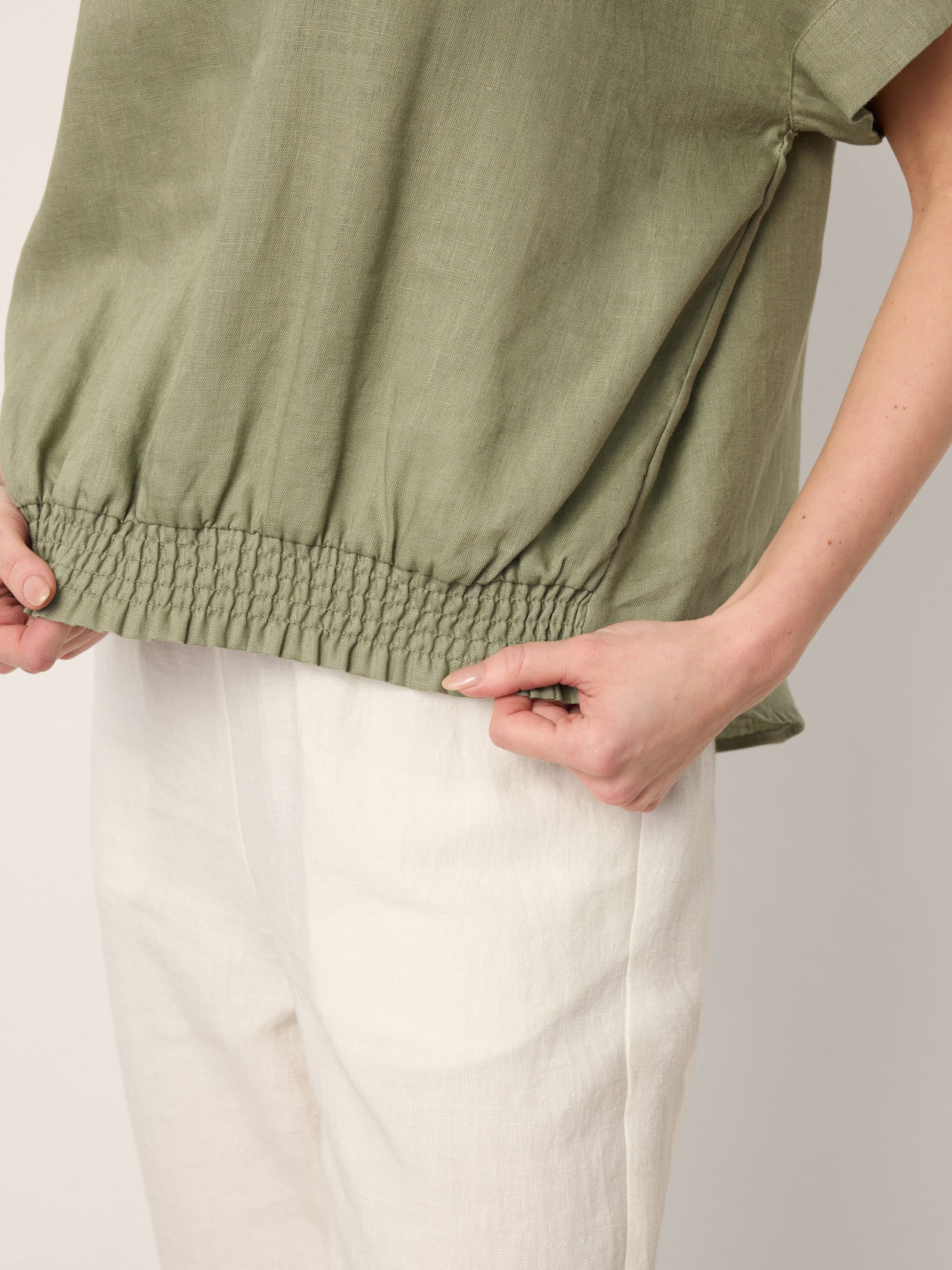 100% Linen Drop Shoulder Split-Back Double Shirred Hem Top LINDSEY by LINTICO