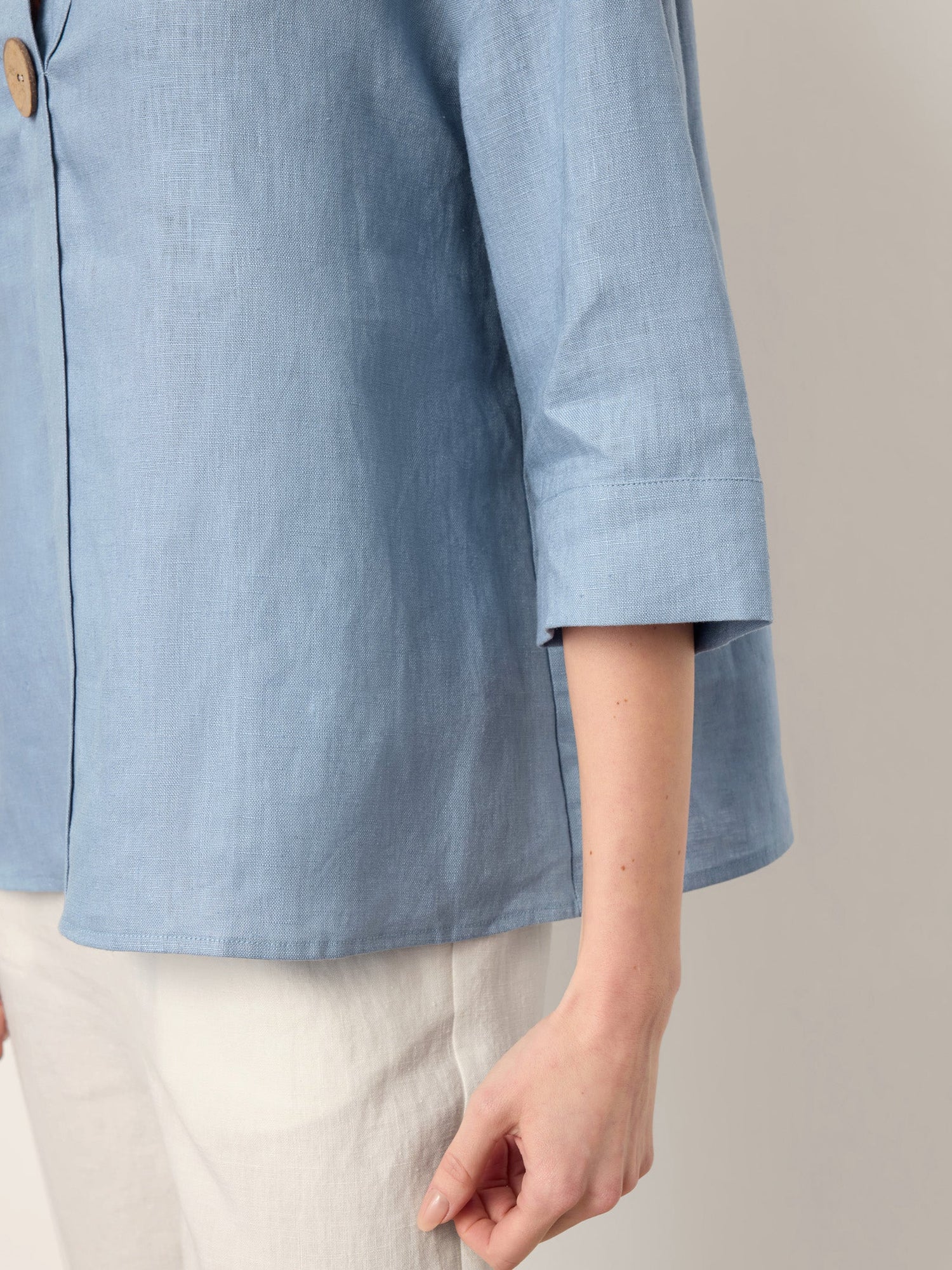 100% Linen Drop Shoulder V-Neck Statement Button Top LISARA by LINTICO