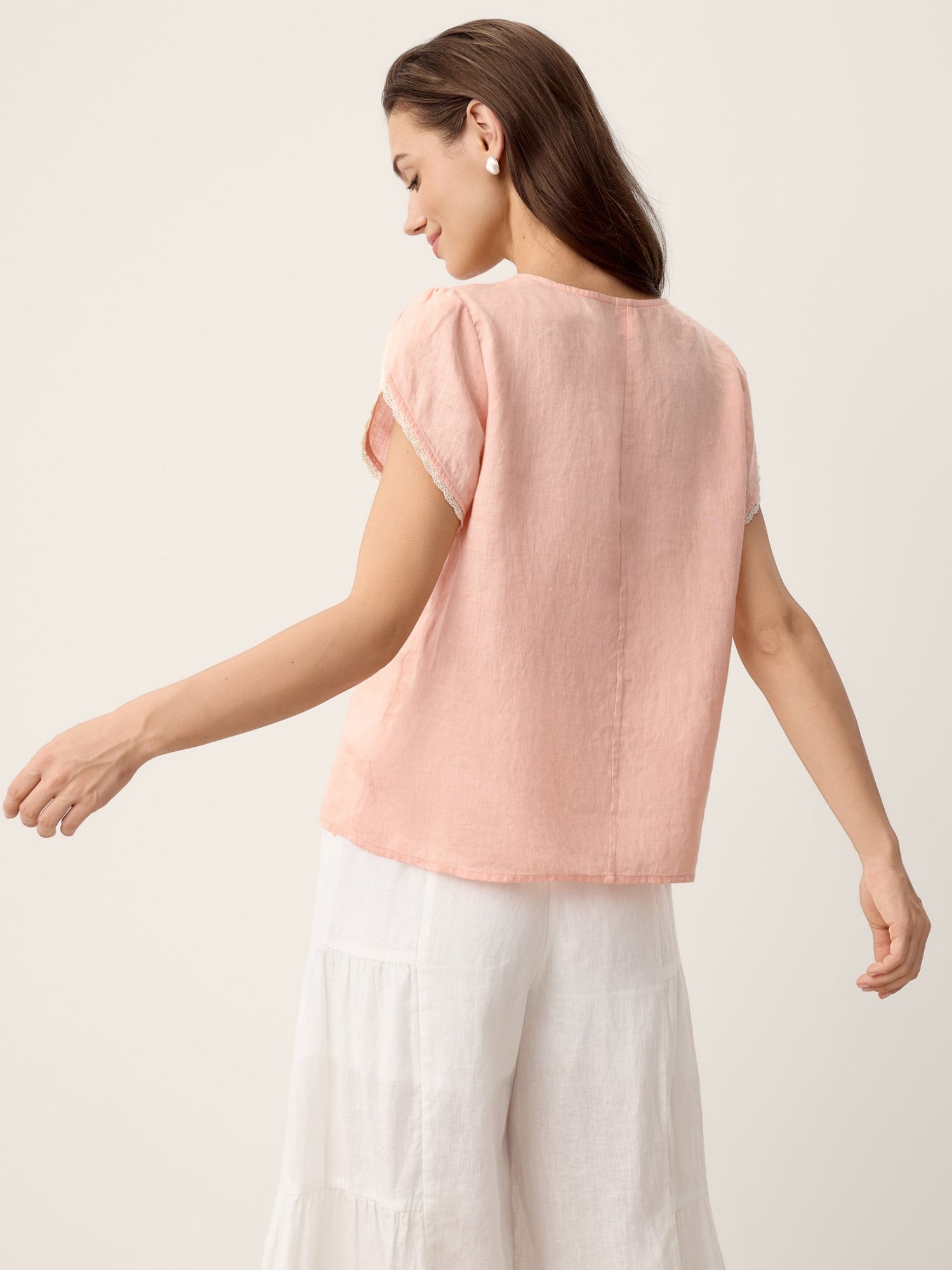 100% Linen Lace-Trim Puff-Sleeve Top NIA by LINTICO