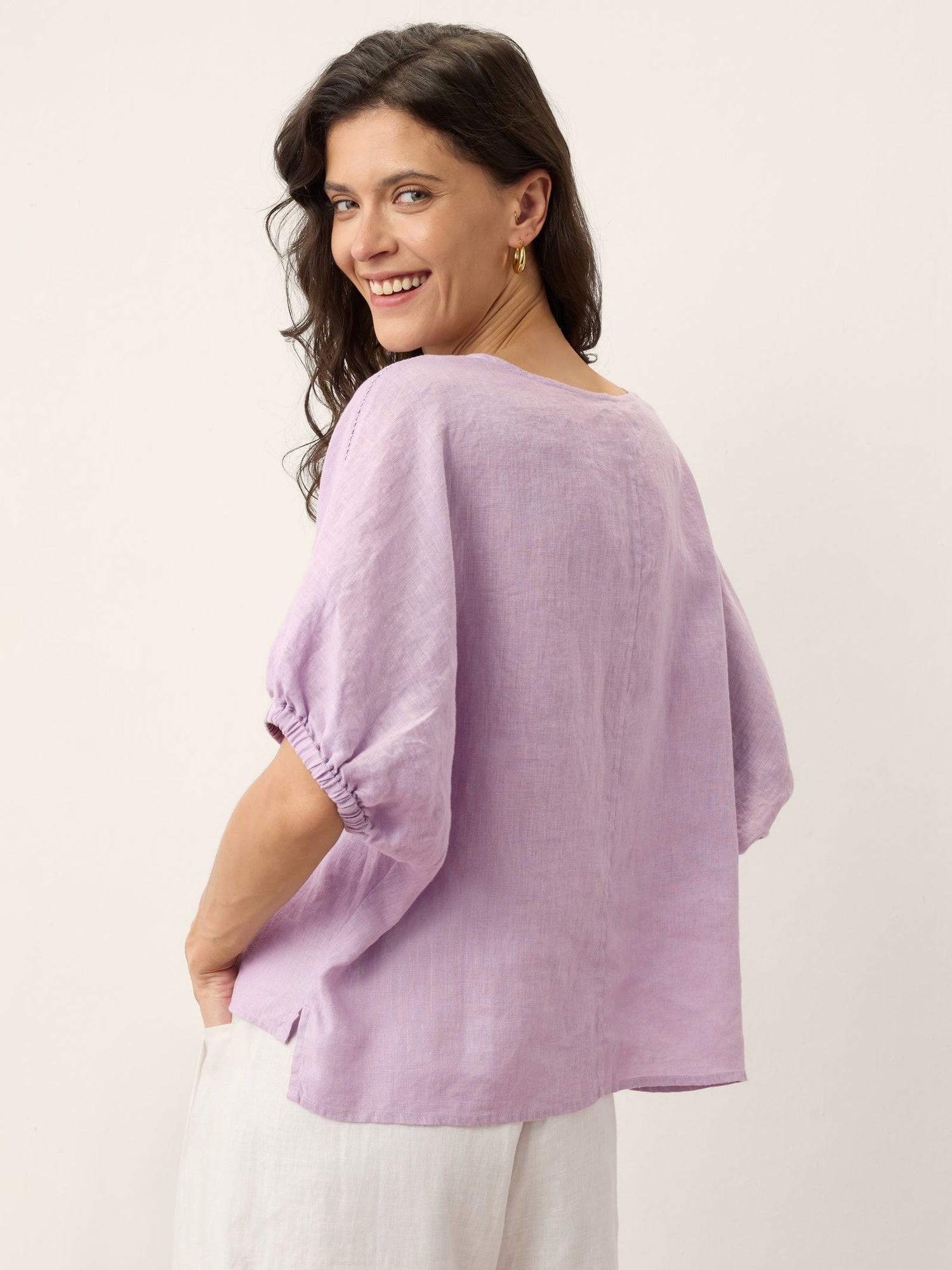 100% Linen Lace Inset Sculpted Cuff Top QUILLA by LINTICO
