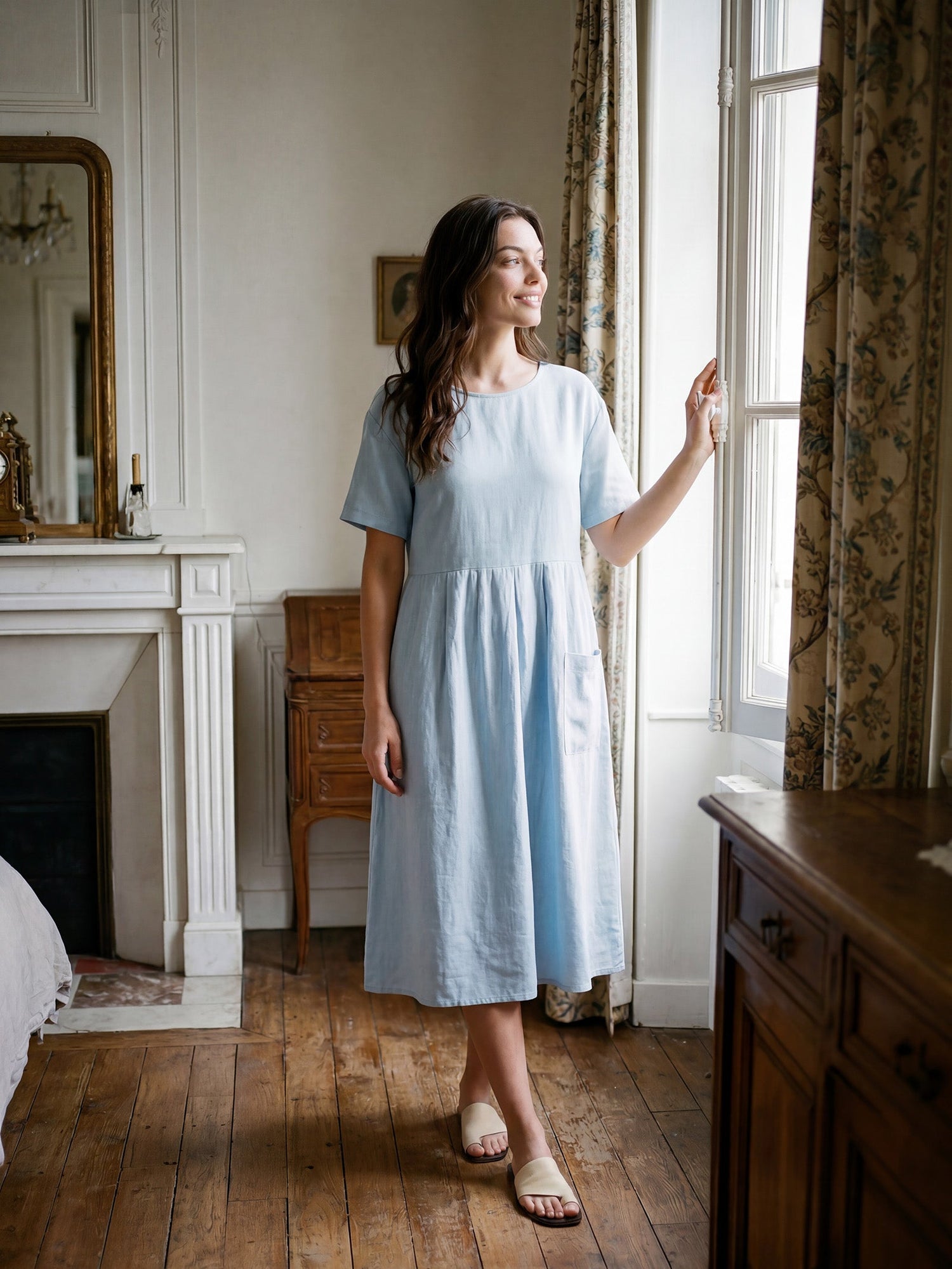 100% Linen Pinstripe Paneled Short-Sleeved Dress MORGAN by LINTICO
