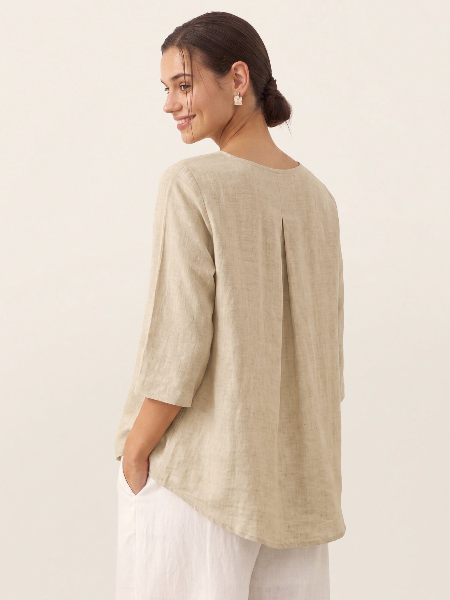 100% Linen Round Neck Asymmetrical Hem Top BRIANNA by LINTICO