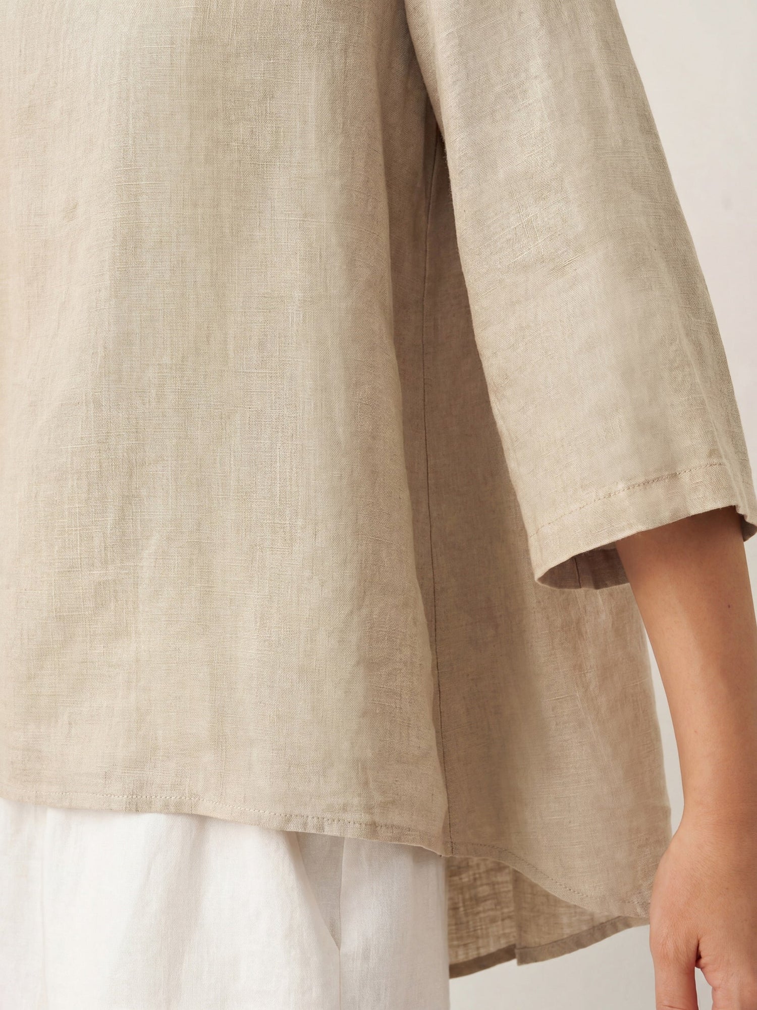 100% Linen Round Neck Asymmetrical Hem Top BRIANNA by LINTICO