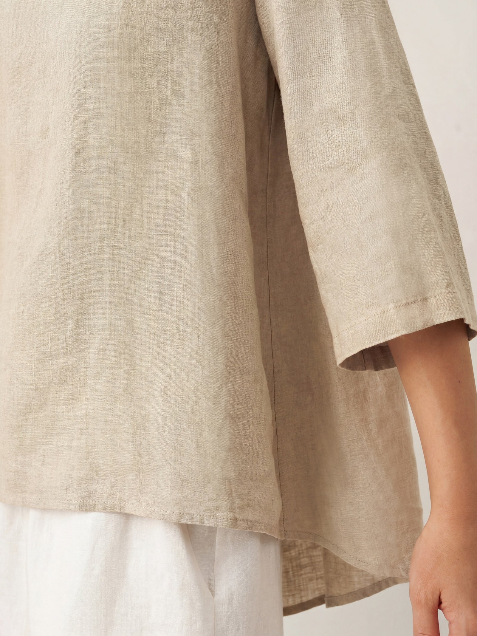 100% Linen Round Neck Asymmetrical Hem Top BRIANNA by LINTICO