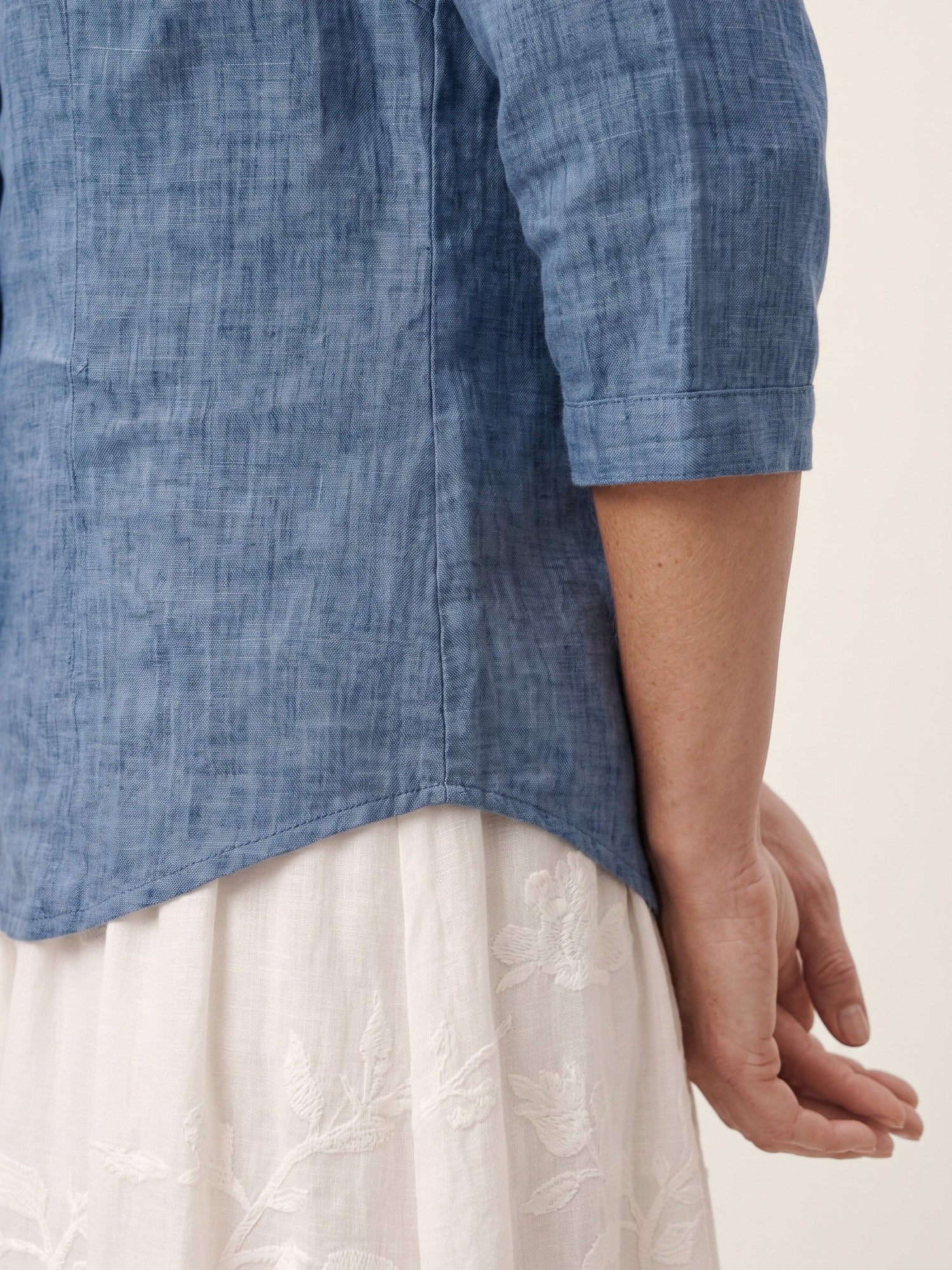 100% Linen Ruffle Placket V-Neck Shirt RENATA  DestGlow