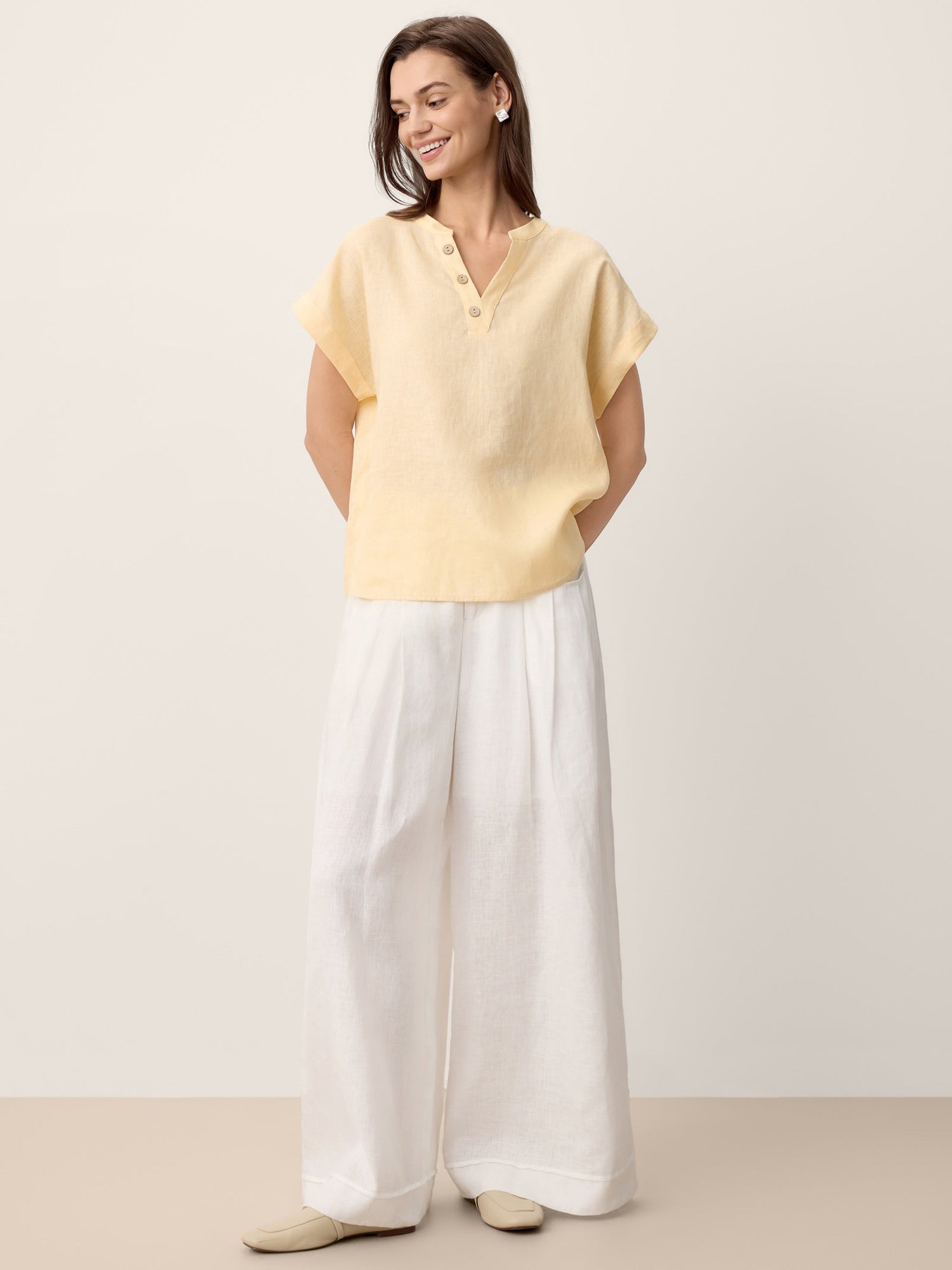 100% Linen Stand-Collar Curved-Hem Top CRESSA by LINTICO