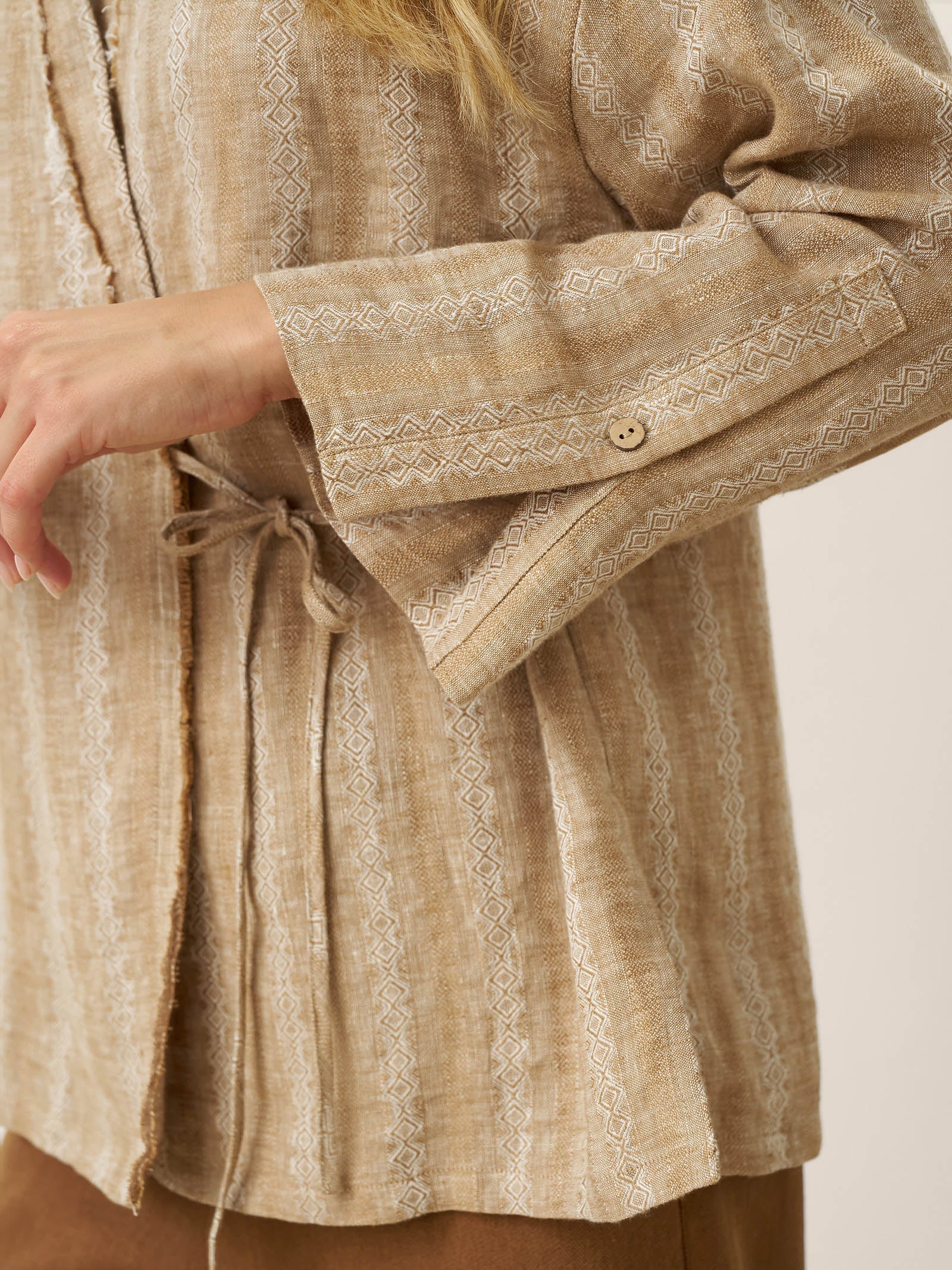 100% Linen Striped Wrap Jacket GENESIS by LINTICO