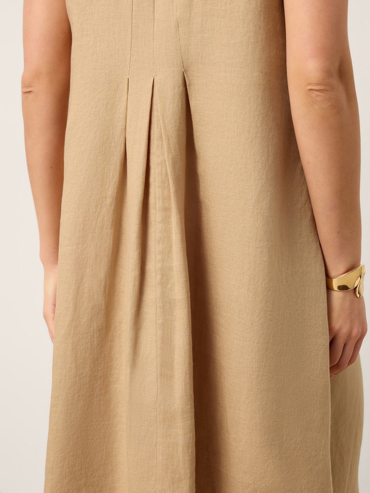100% Linen Sleeveless Tie-Neck Pintucked Midi Dress MILLICENT by LINTICO