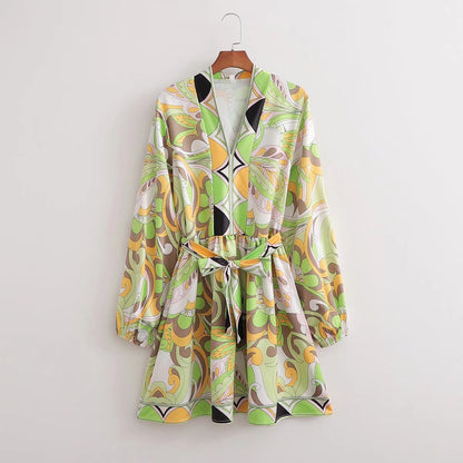 Sources Vintage Printed V neck Waist Controlled Long Sleeves Mid Length Dress Spring Summer Plus Size Slimming Dress 