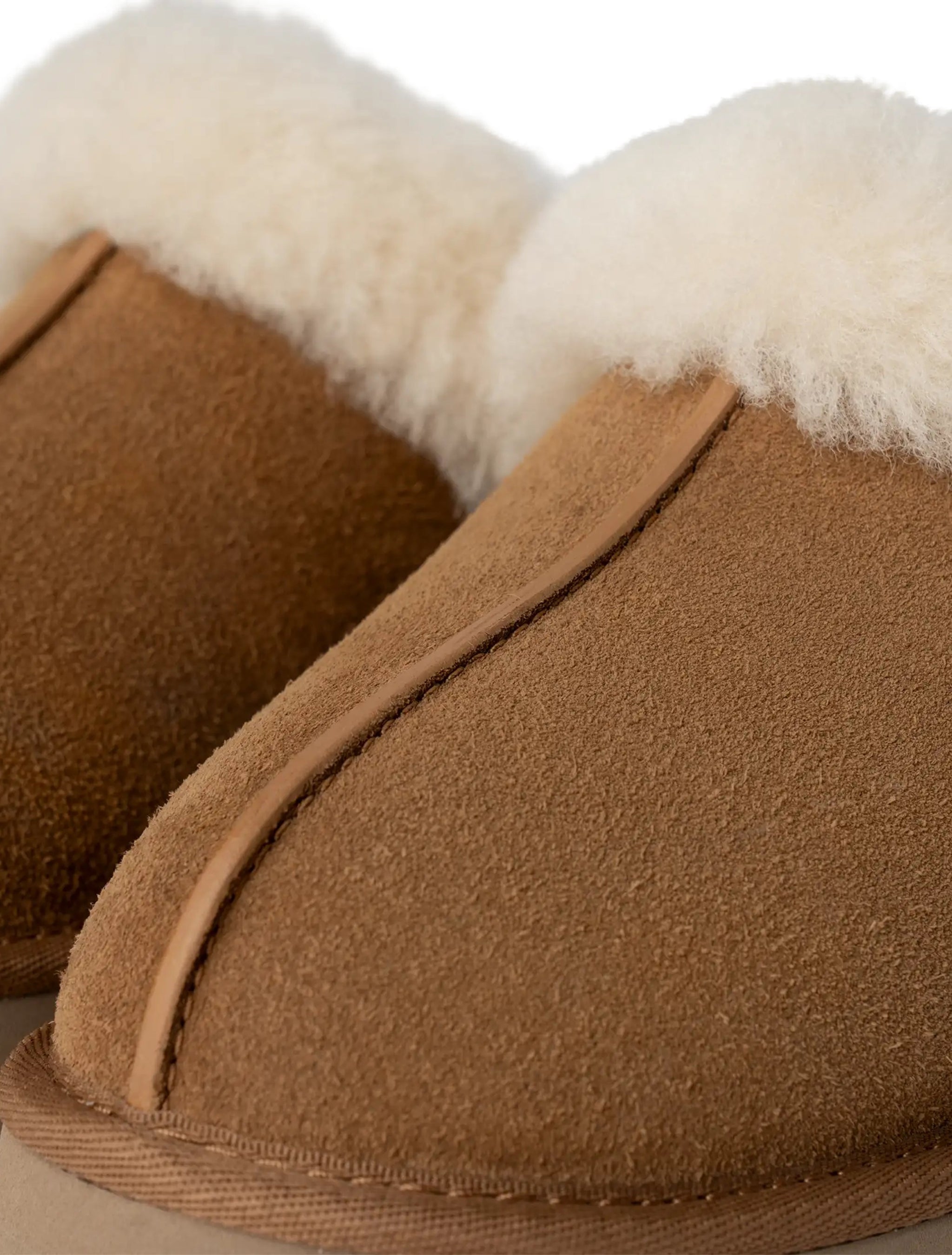 UGG Womens Disquette - Chestnut by Denim Exchange