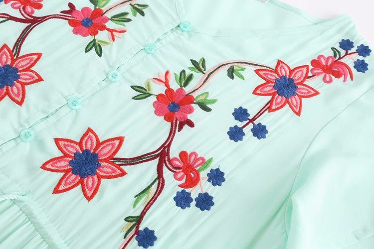 Women Summer Vacation Elegant Niche Exquisite Embroidered Flower Vacation Dress by Ragazza