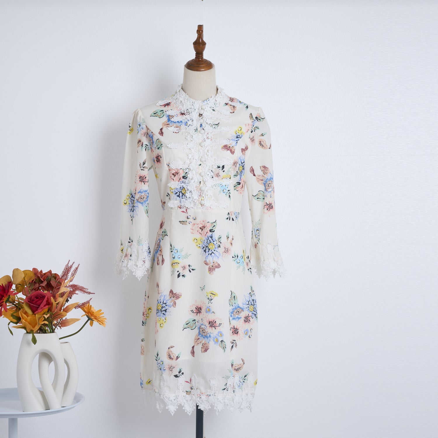 Spring Summer Heavy Industry Stitching Lace Single Breasted Stand Collar Horn Sleeve Printed Dress Short by Ragazza