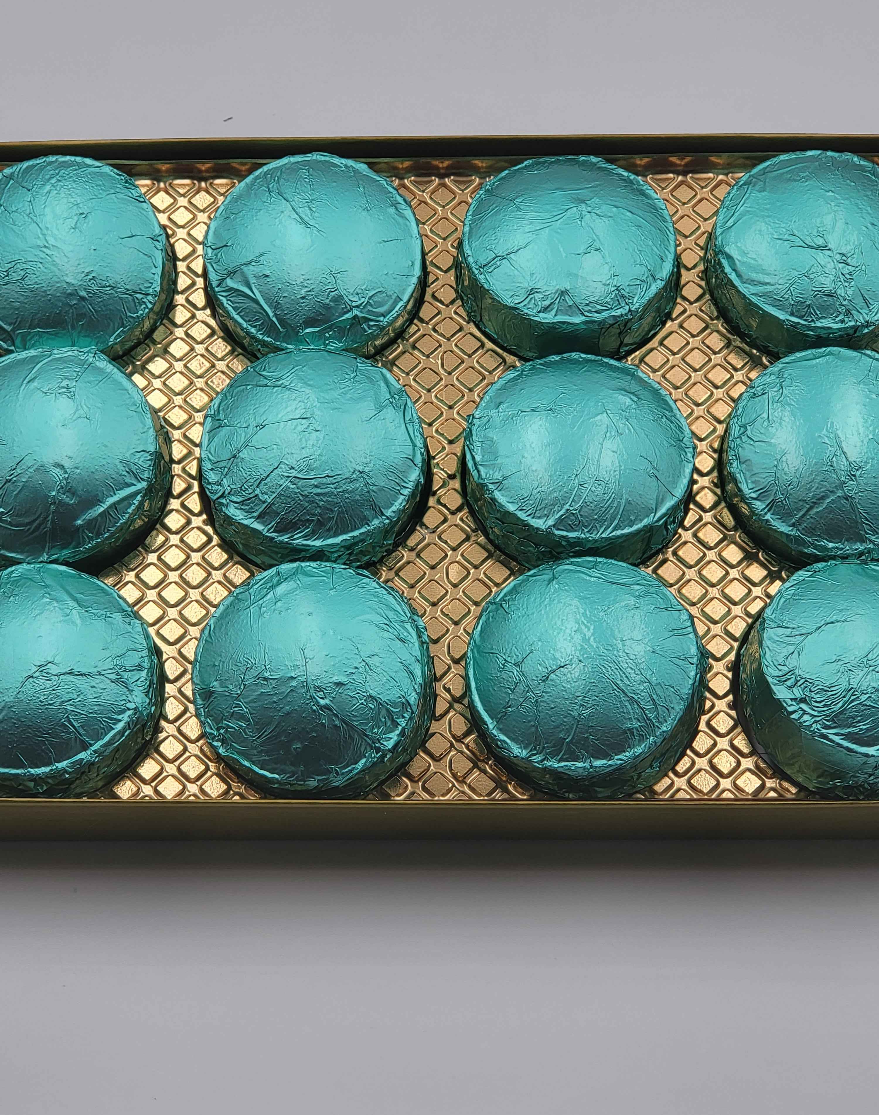 Destination Shower Steamers Gift Set with 12 Aromatherapy Shower Bombs - 100% Essential Oil Blends - fun - summery scents