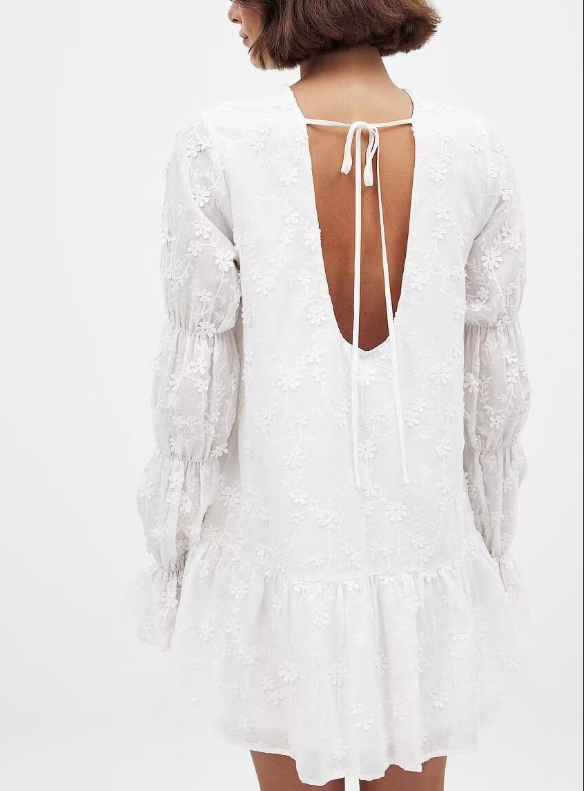 Women Clothing Fashionable Embroidery Three Dimensional Floral Backless Horse Hoof Sleeve Dress by Ragazza