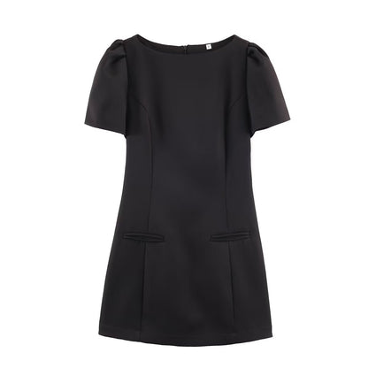 Women Casual Solid Color Two Pleated Pocket Short Sleeve Dress by Ragazza