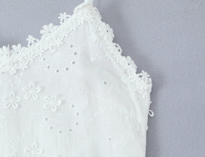 Women Clothing Exquisite Embroidered Floral Strap Dress by Ragazza