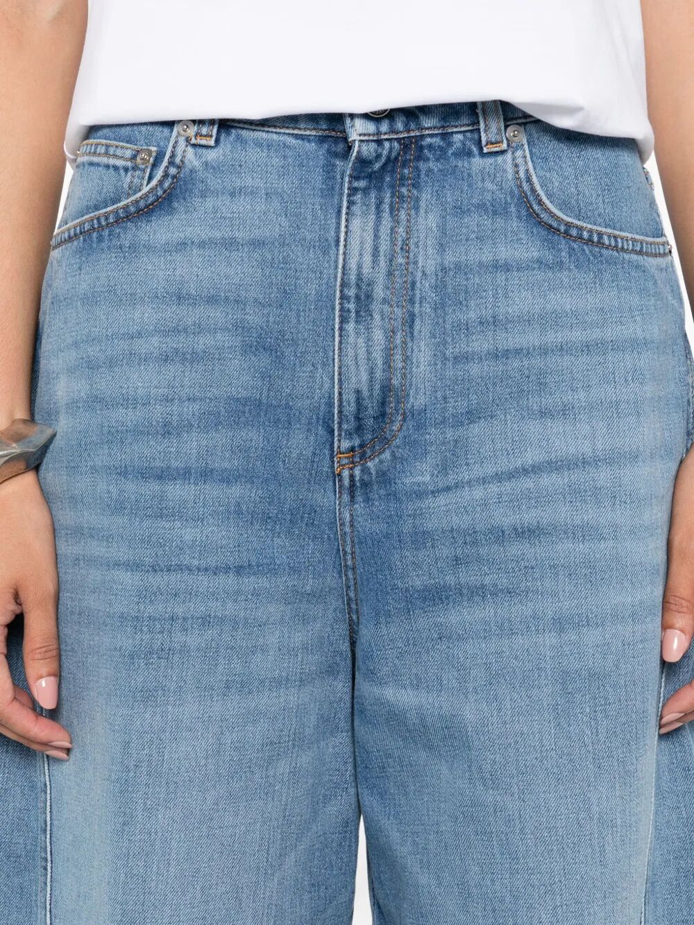 Givenchy Women Cocoon Logo-Patch Jeans by Luosophy