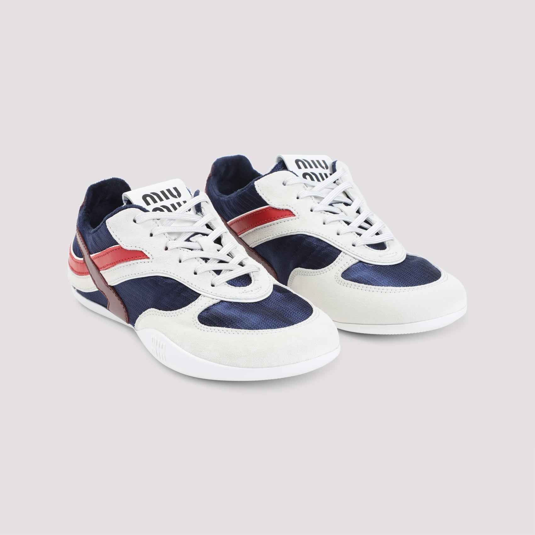 Sneakers Women by Luosophy