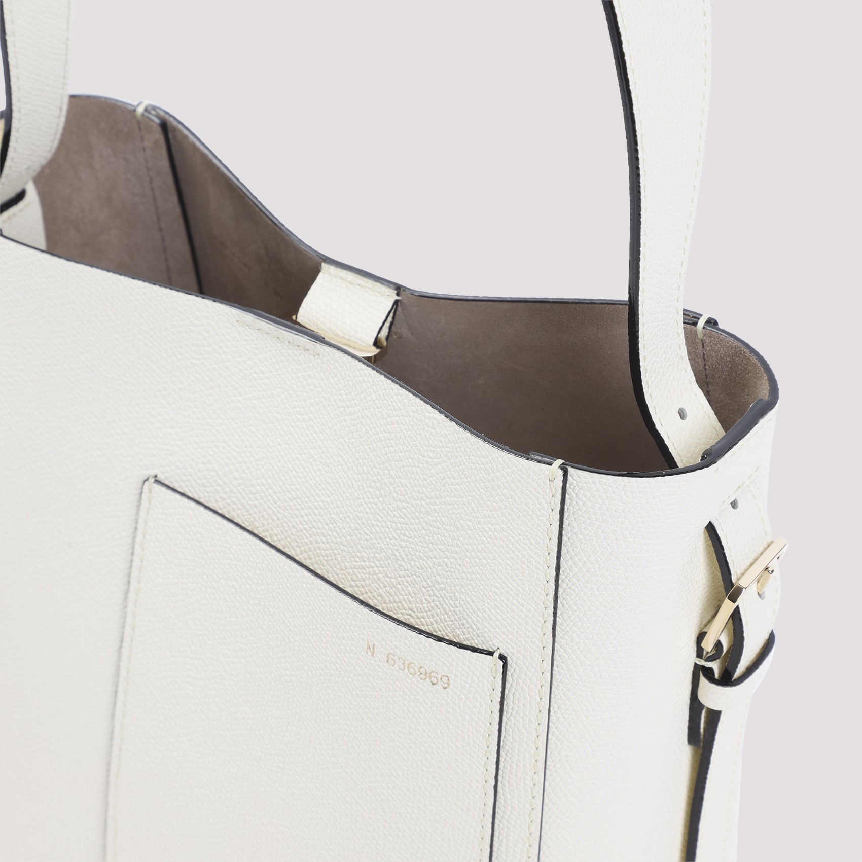 Valextra Small Bucket Bag Women by Luosophy