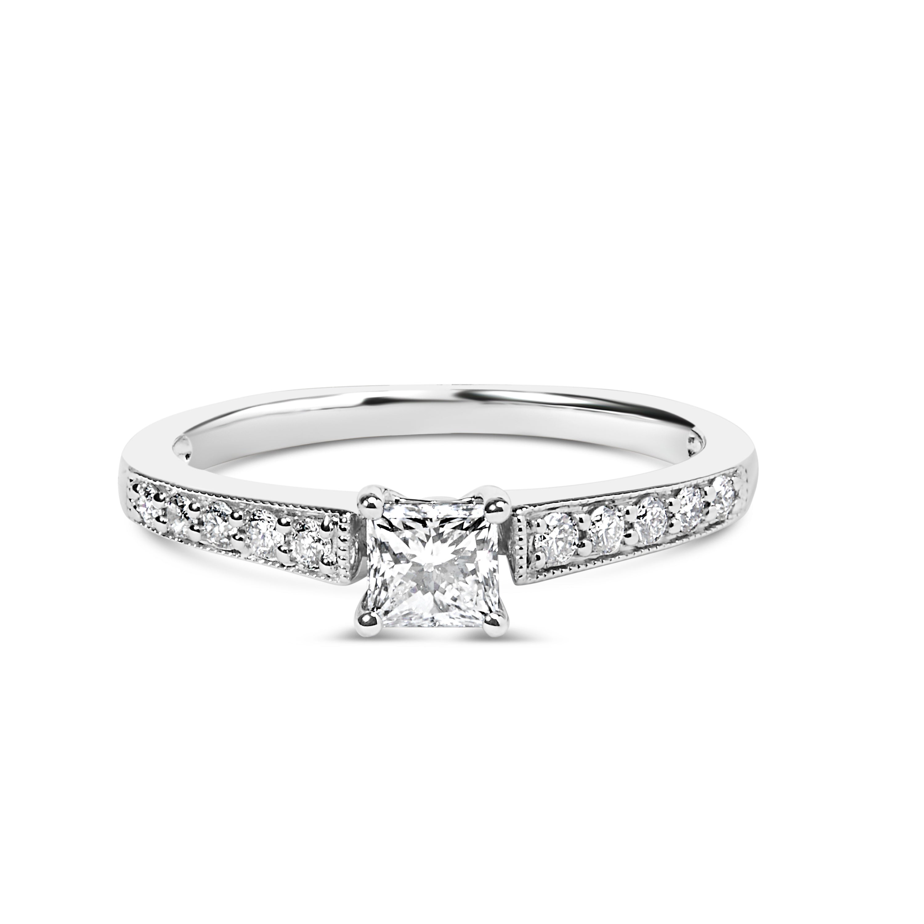 14K White Gold Diamond 1/2 Cttw Princess Cut Diamond Engagement Ring (G-H Color, VS2-SI1 Clarity) - Size 7 by Bids.com
