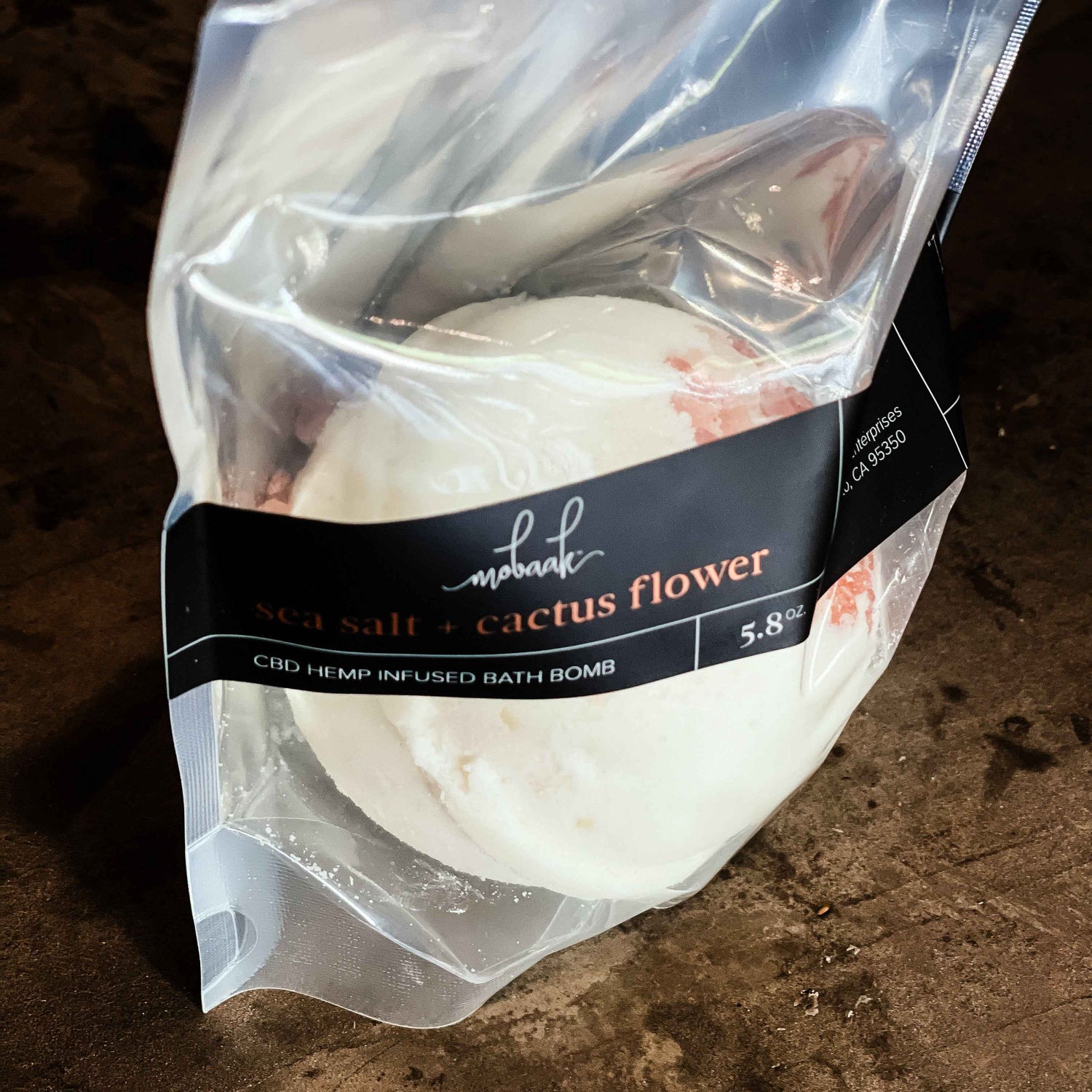 Sea Salt + Cactus Flower - Hemp Infused Bath Bomb