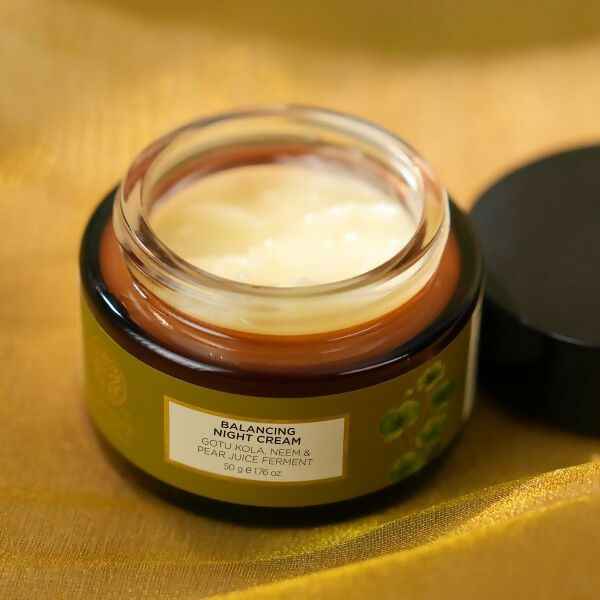 Forest Essentials Balancing Night Cream with Gotu Kola, Neem &amp; Pear Juice Ferment