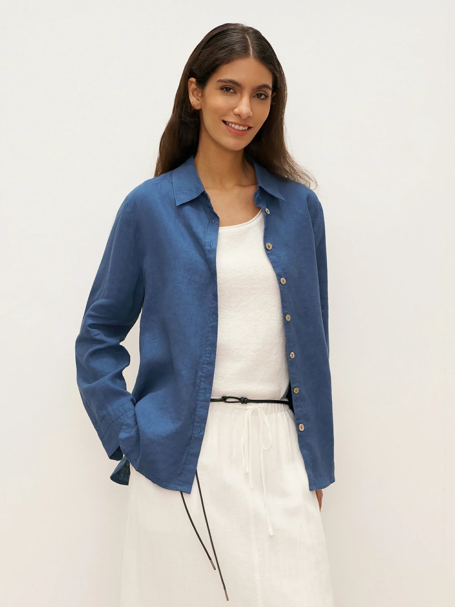 100% Linen Button-Front Shirt with Extended Hem JOVAN by LINTICO