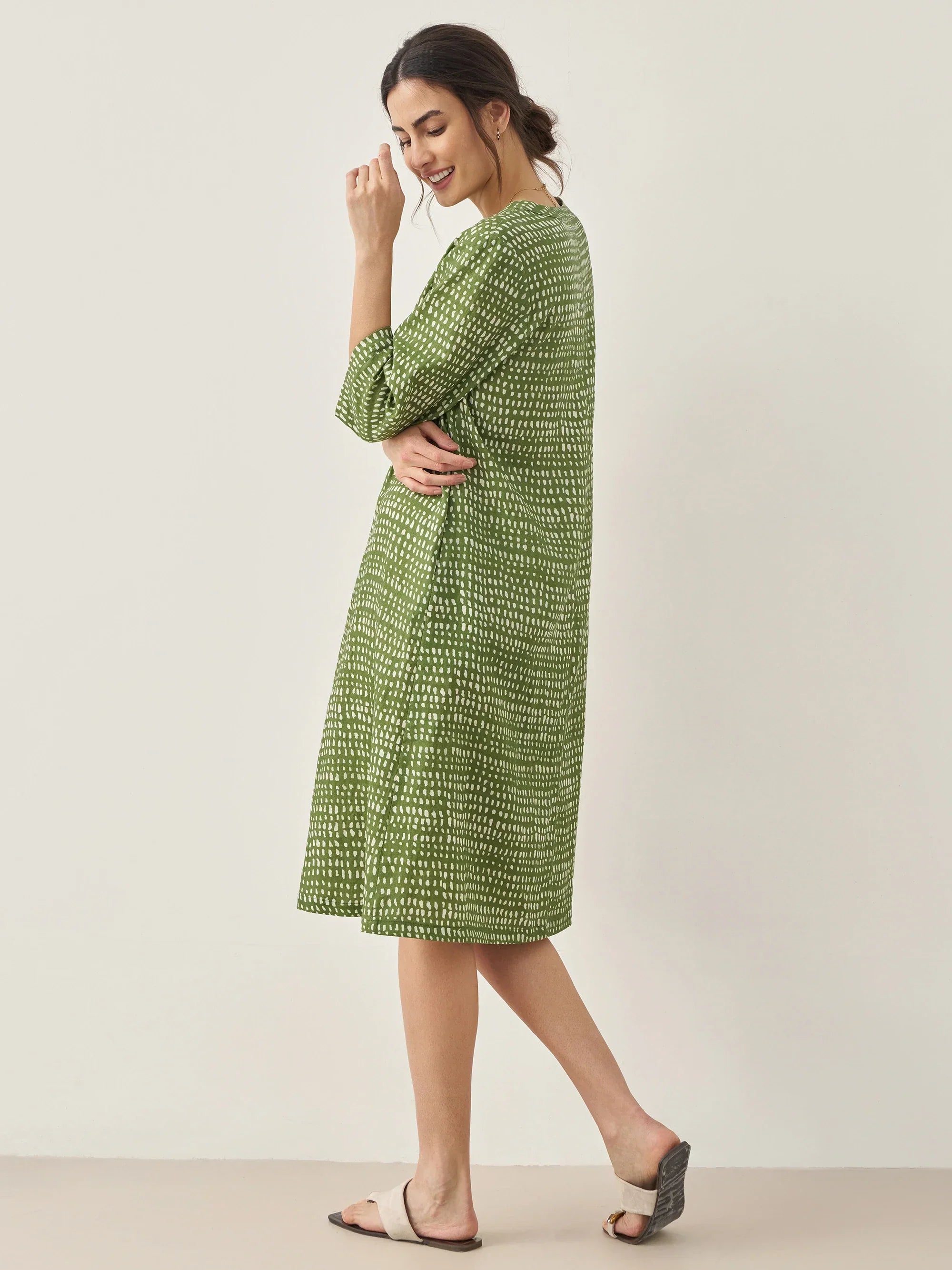 100% Linen V-Neck Dot Mini Dress LIRA by LINTICO