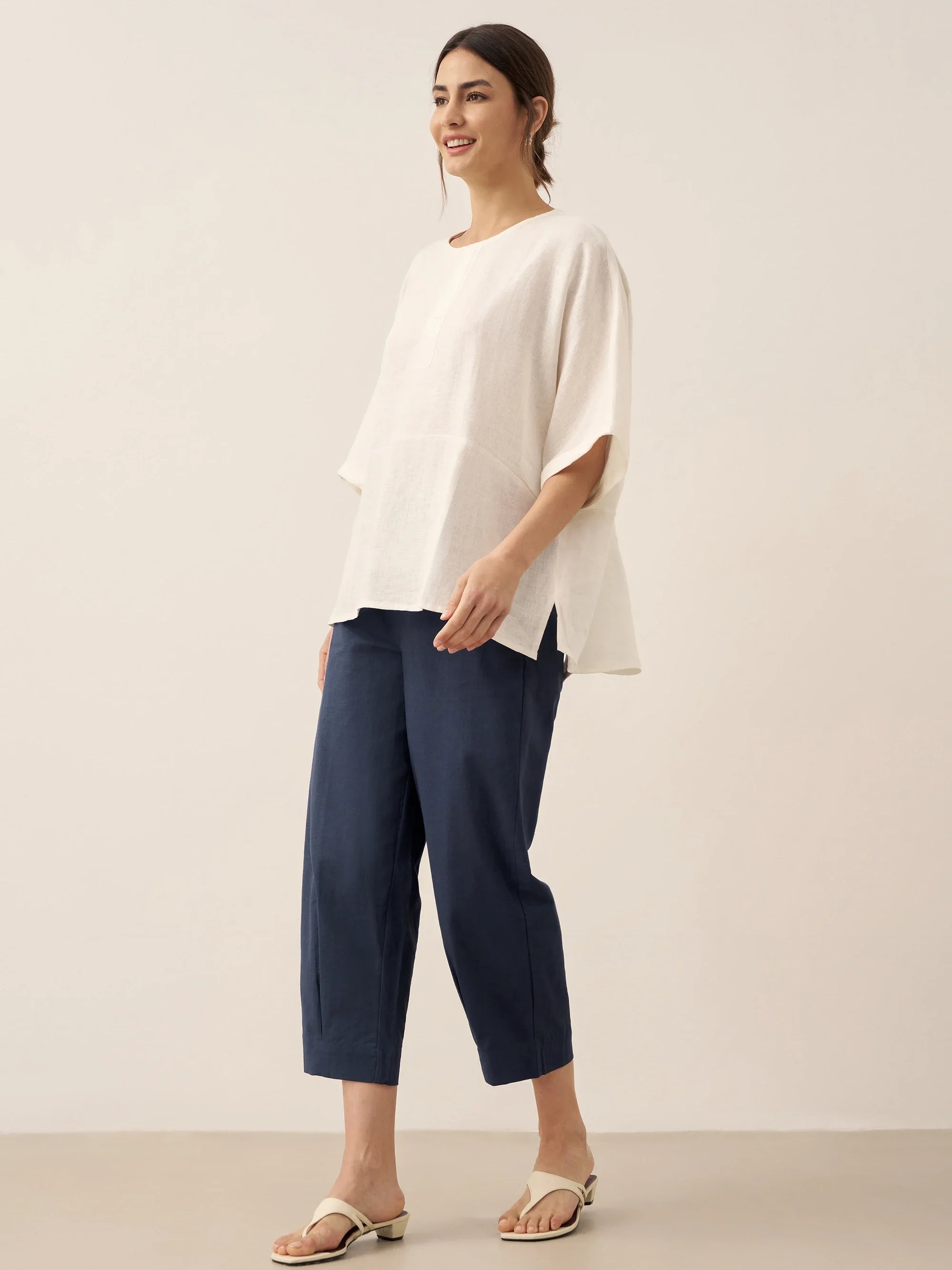 100% Linen Round Neck Mid-Sleeve Top ROBYN by LINTICO
