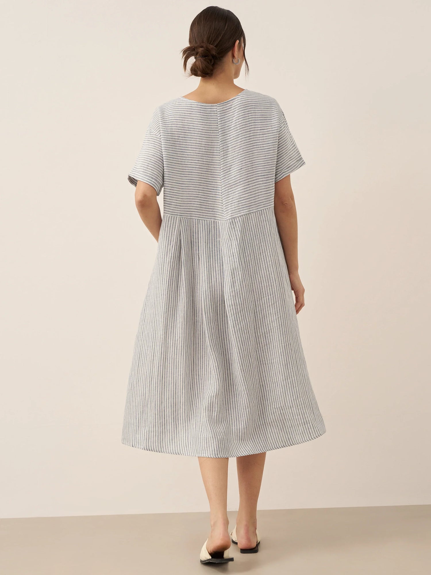 100% Linen Pinstripe Paneled Short-Sleeved Dress MORGAN by LINTICO