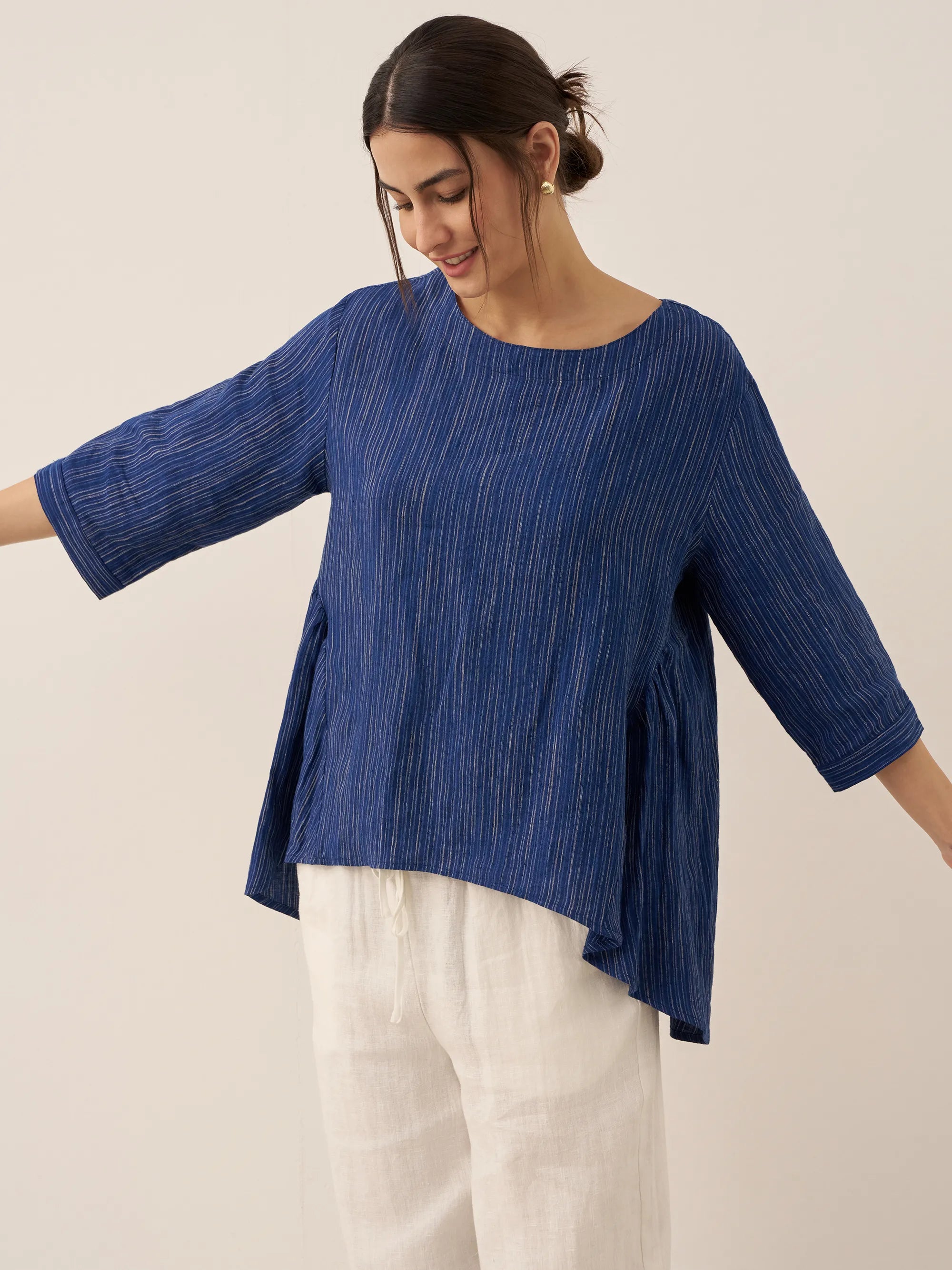 100% Linen Round Neck Artistic Stripe Top FLORENCE by LINTICO
