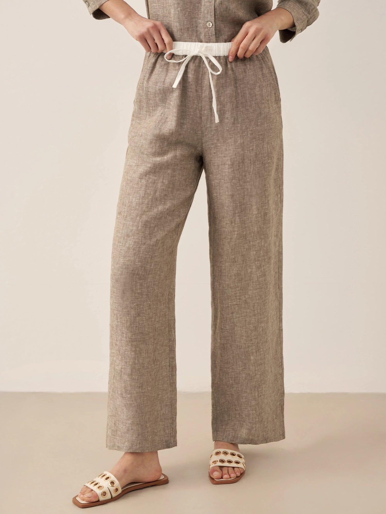 100% Linen Elastic Waist Straight-Leg Trousers JOURDAN by LINTICO