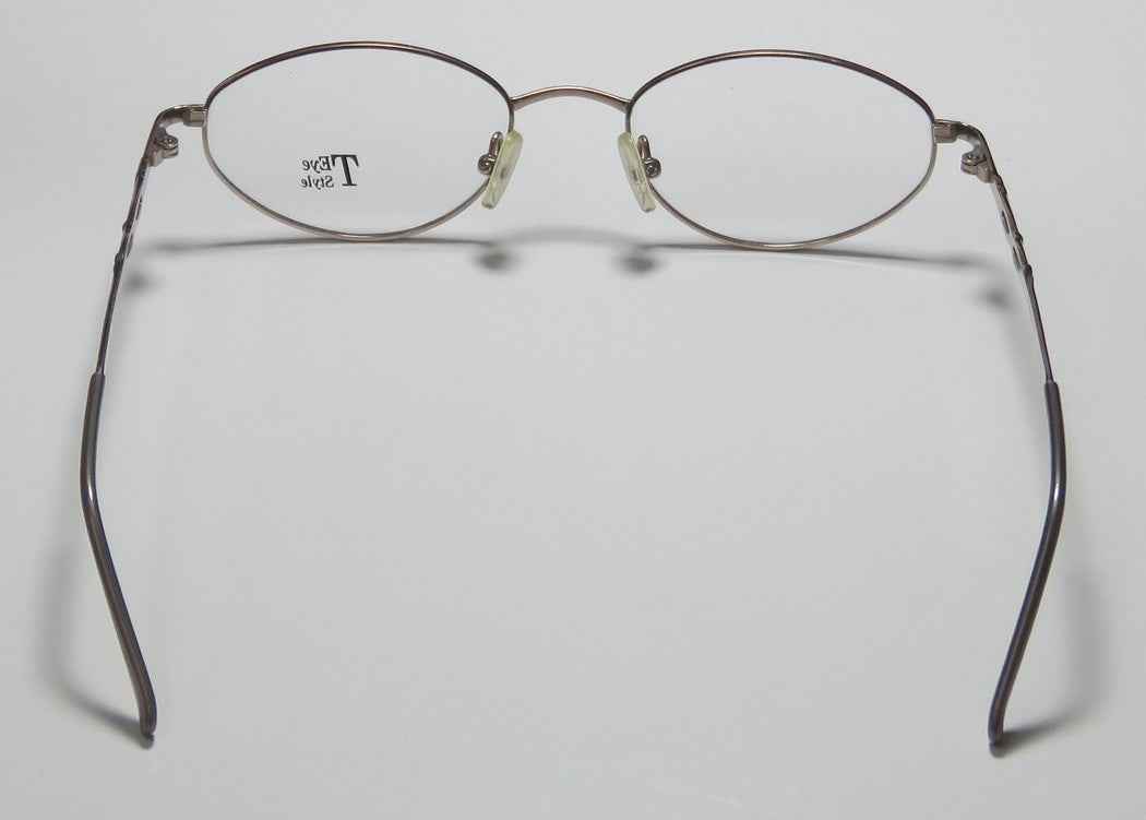 D&amp;A Teye Style Ti8 Eyeglasses