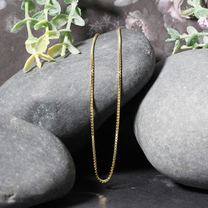 14k Yellow Gold Classic Box Chain 1.1mm by Bids.com