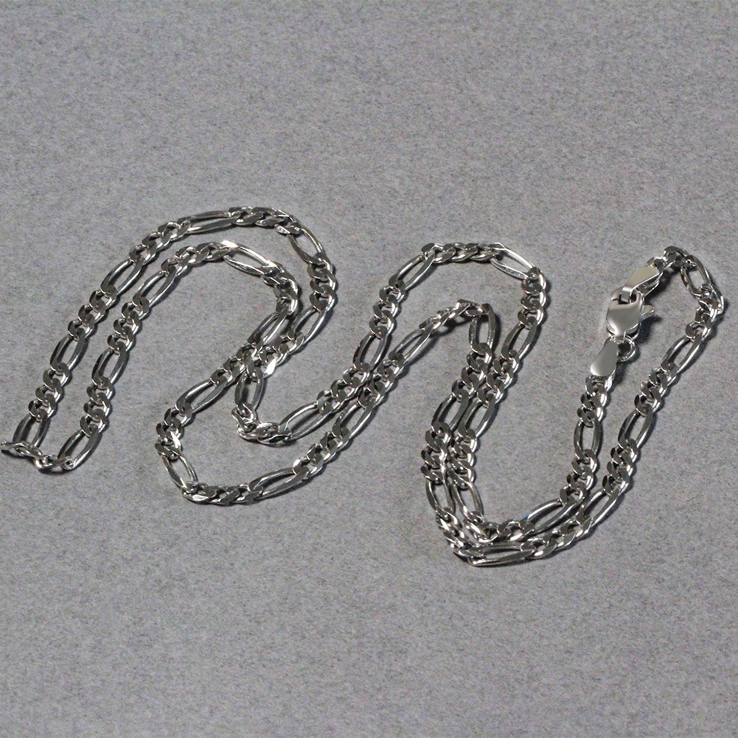 3.0mm 14k White Gold Solid Figaro Chain by Bids.com