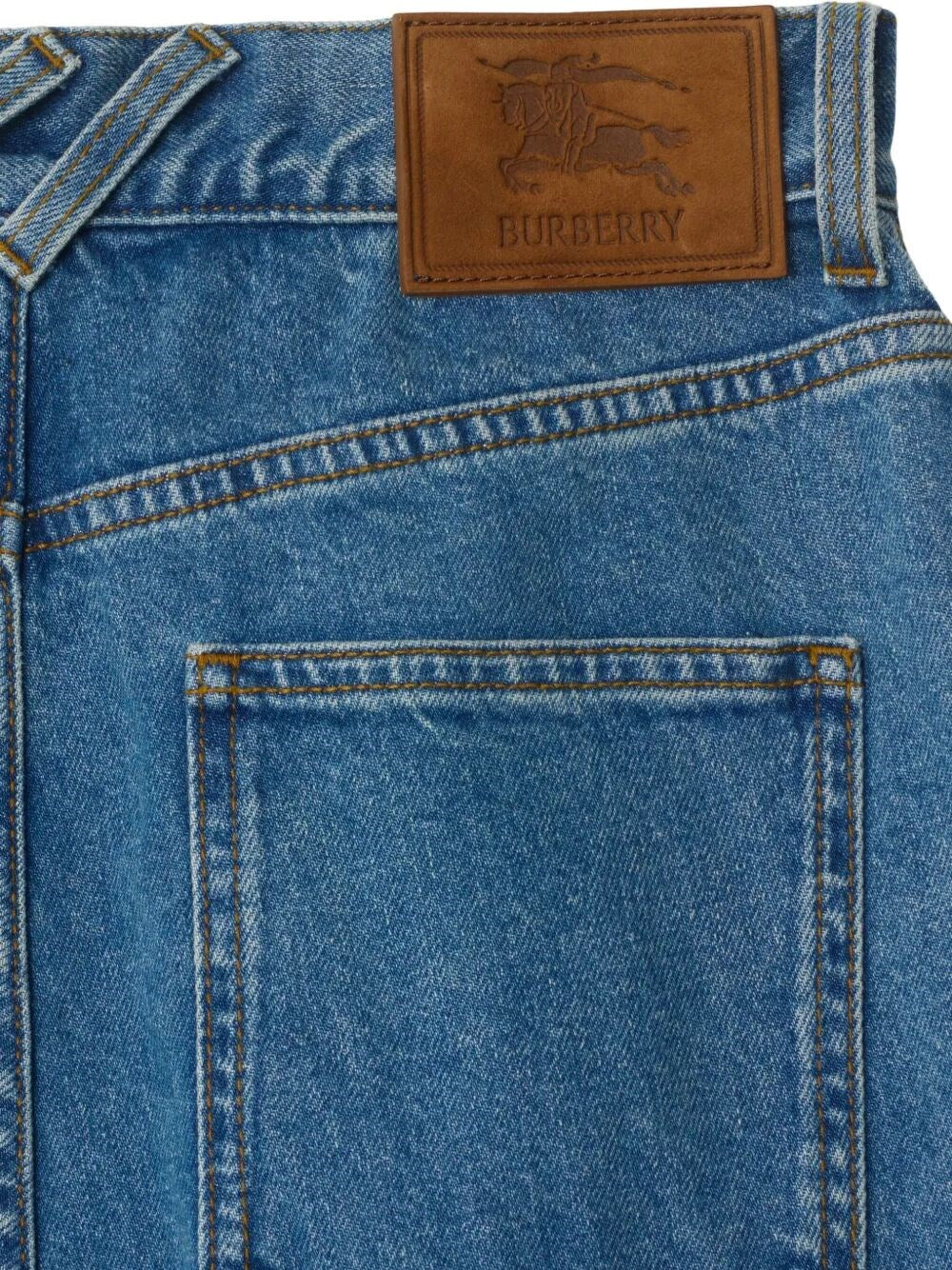 Burberry Women Jeans by Luosophy