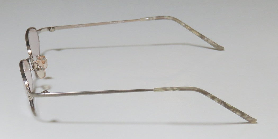 Vera Wang V05 Eyeglasses by ModaFrames