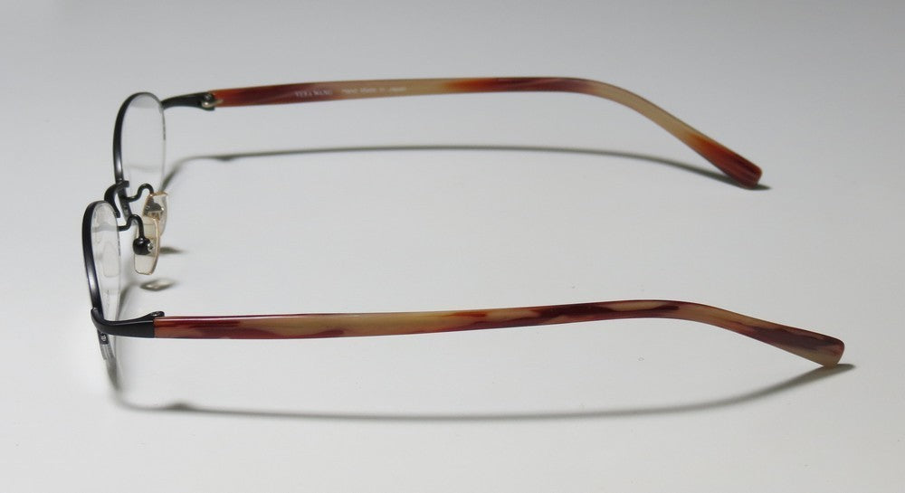 Vera Wang V138 Eyeglasses by ModaFrames