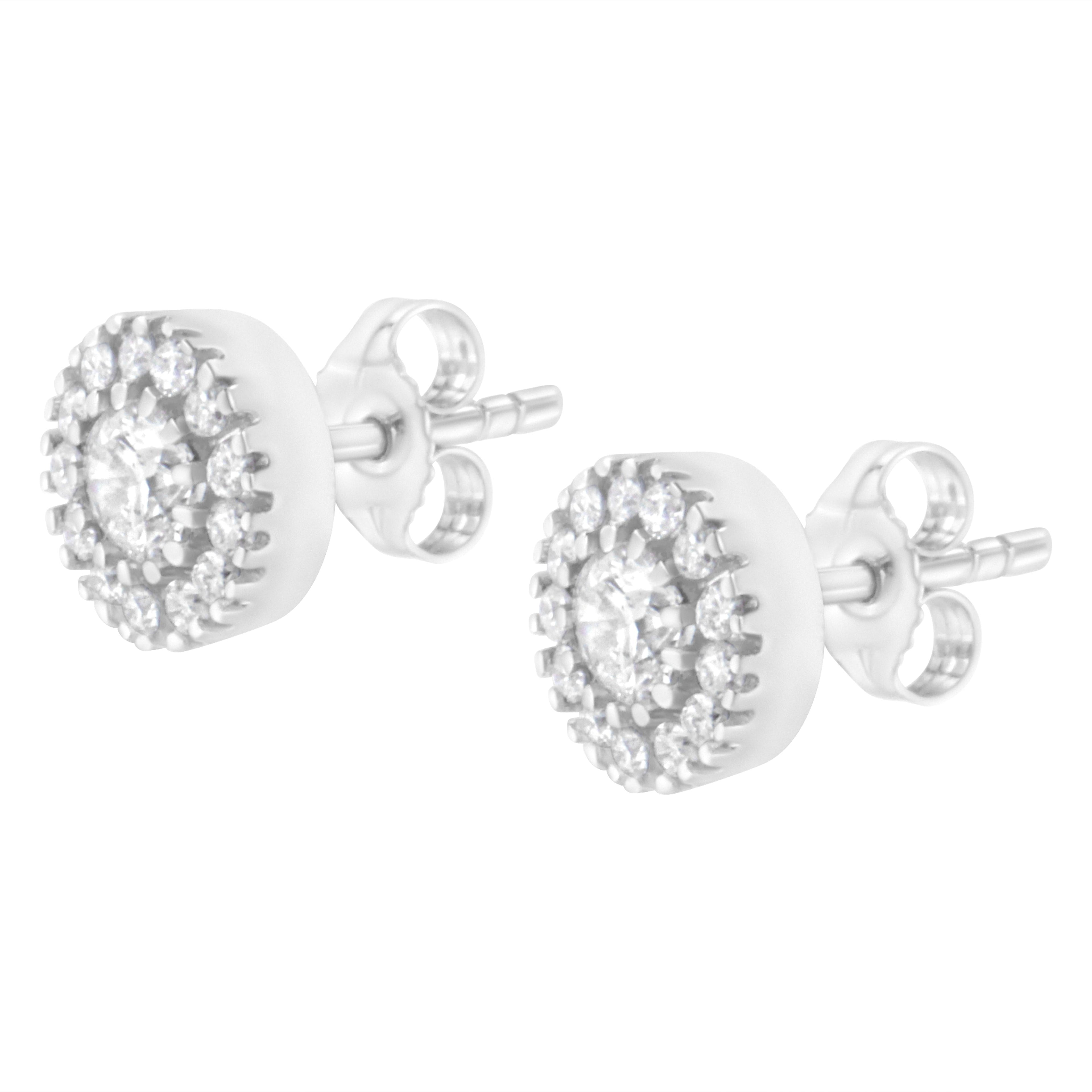 14k White Gold 1 cttw Diamond Halo Stud Earrings (I-J Clarity, I1-I2 Color) by Bids.com