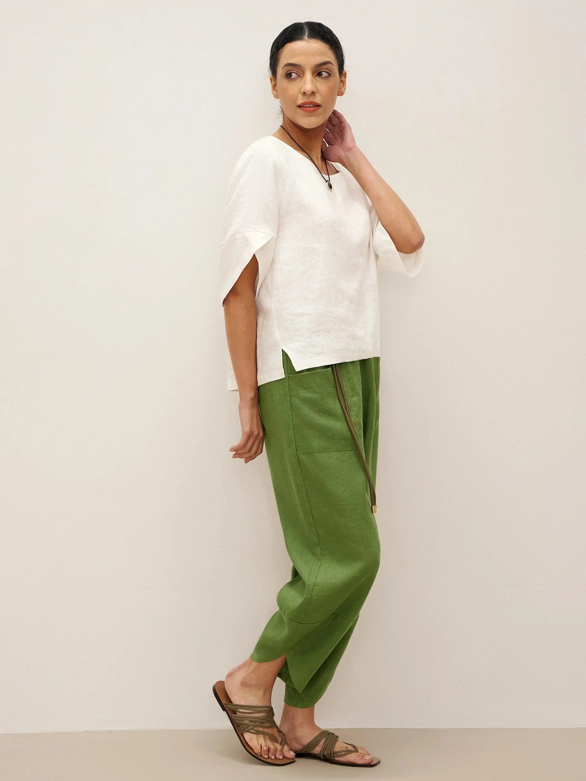 100% Linen Round Neck Petal-Sleeve Pullover LAUREL by LINTICO