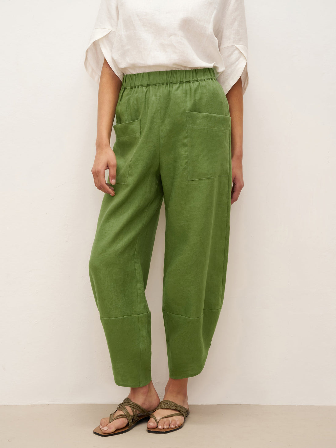 100% Linen Petal-Hem Trousers with Elastic Waist LIV by LINTICO