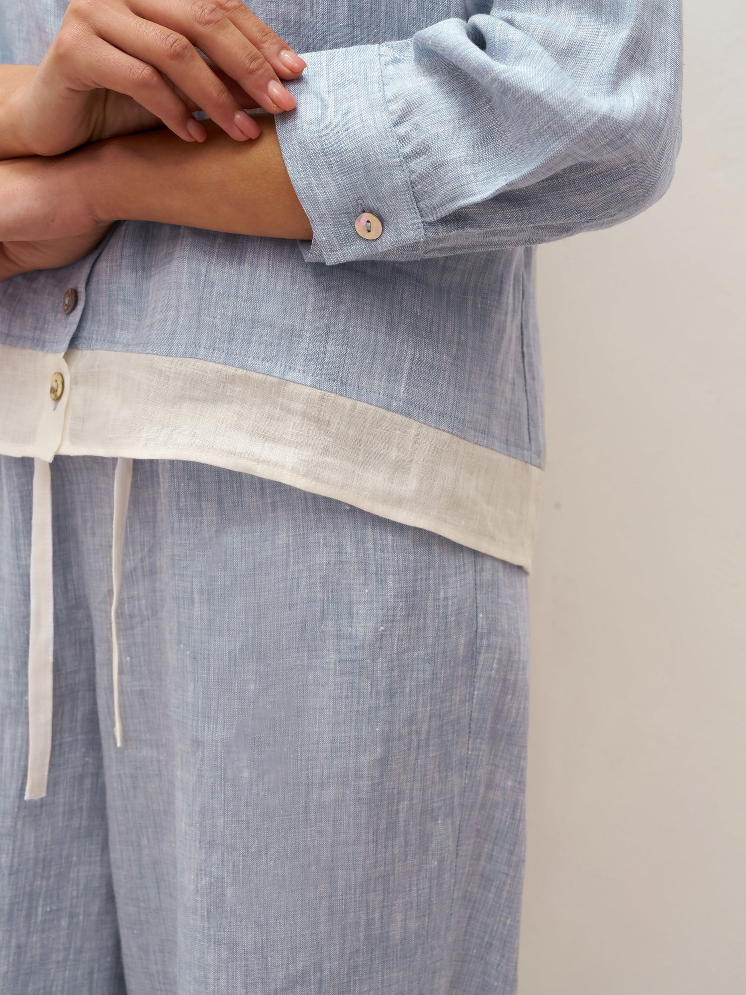 100% Linen Buttoned Closure Color-Blocked Shirt JANICE by LINTICO