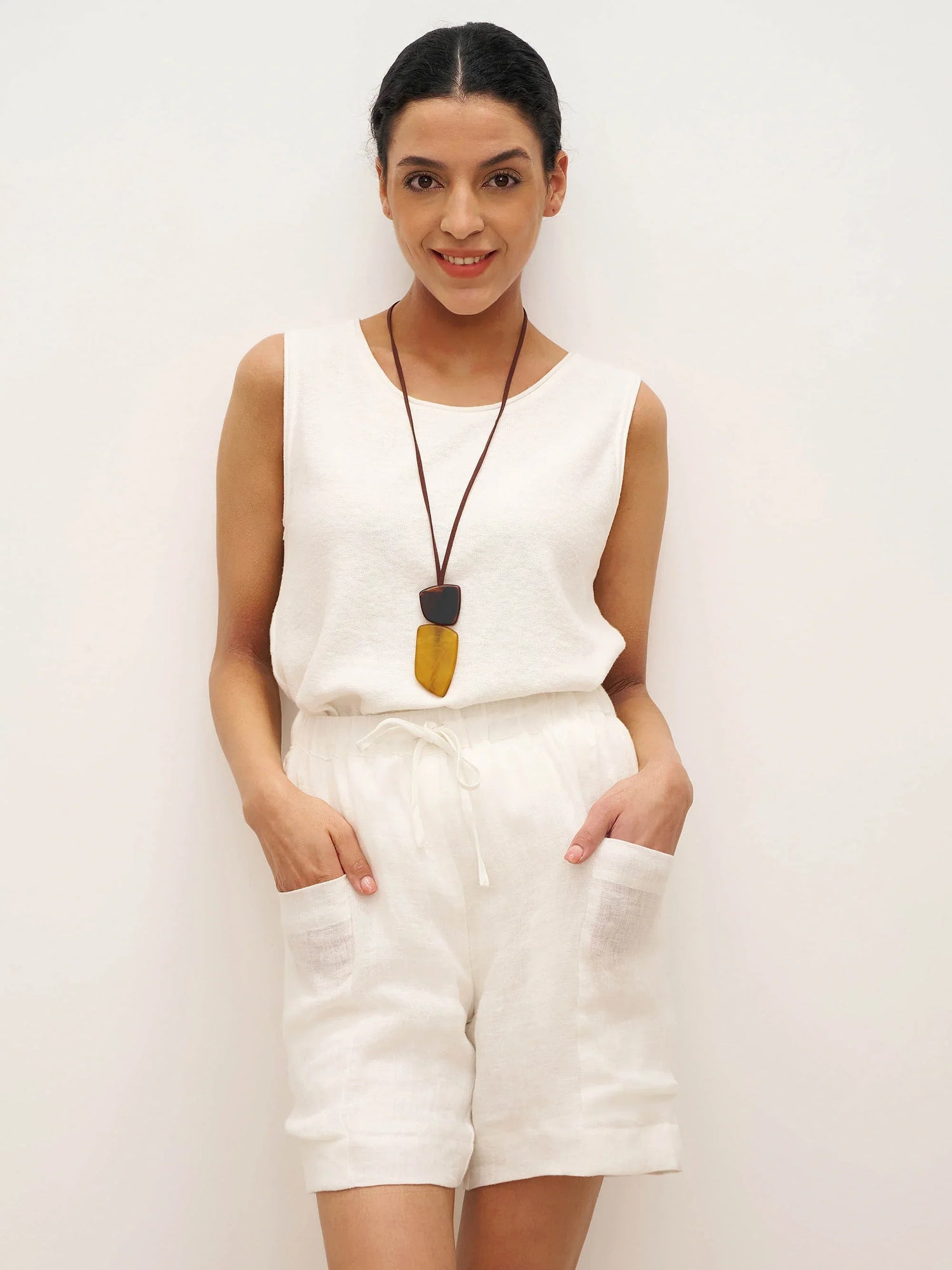 100% Linen Elastic Waist Drawstring Shorts with Pockets DELILAH by LINTICO