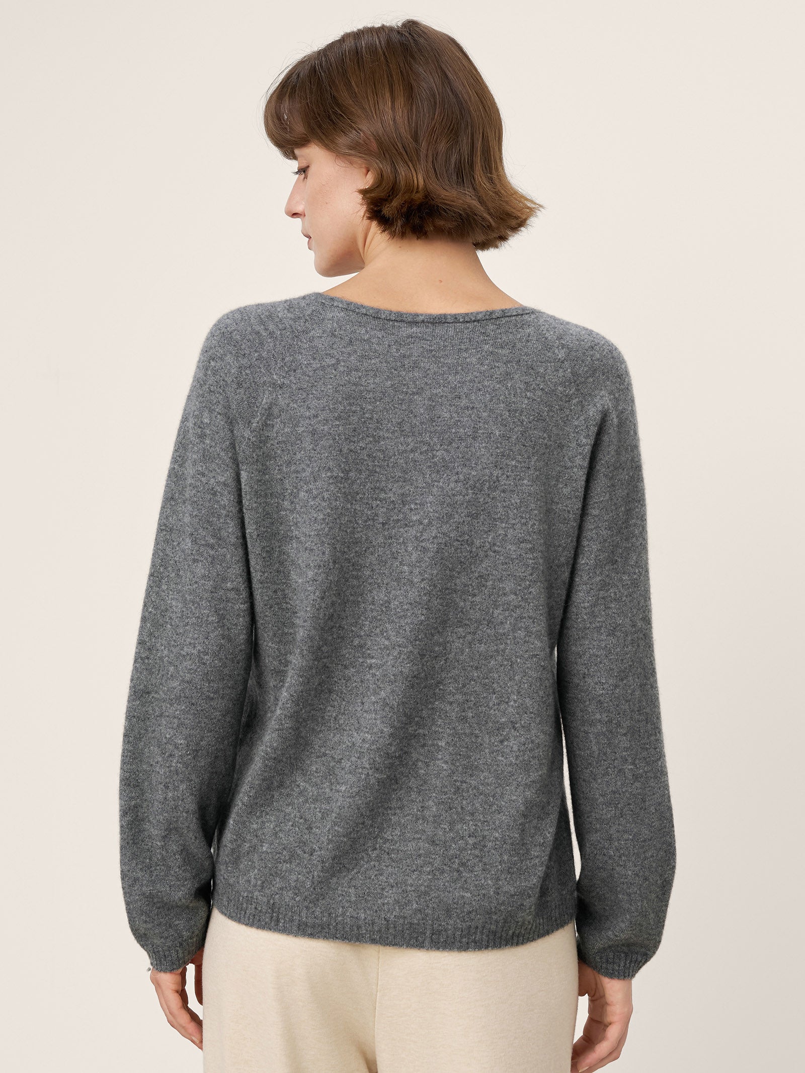 Mongolian Cashmere &amp; Mulberry Silk Seamless Ribbed Trim V-Neck Sweater TESSA by LINTICO