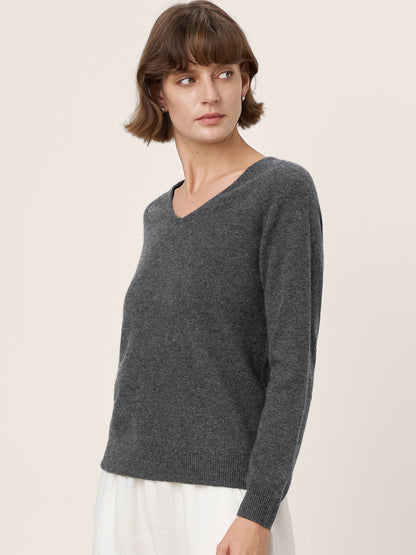 Premium Cashmere Blend Hand-Finished Seamless V-Neck Sweater SURI by LINTICO