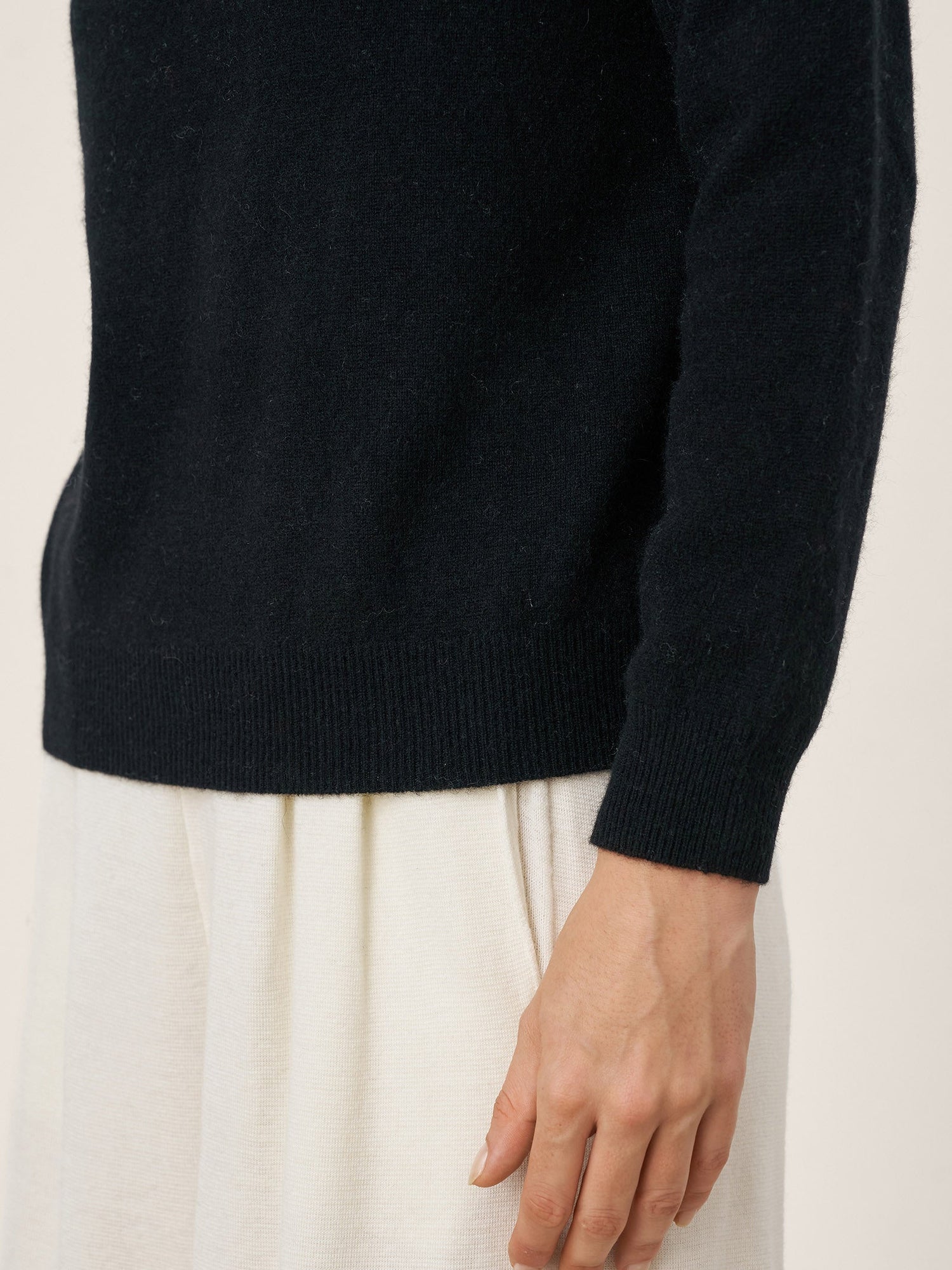 Premium Cashmere Blend Hand-Finished Seamless Mock Neck Ribbed Sweater RHEA by LINTICO