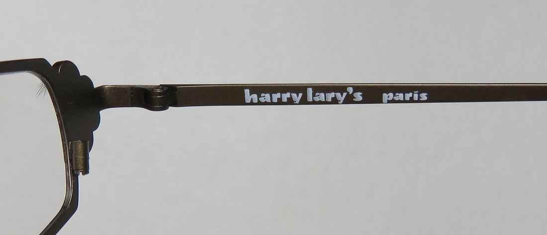 Harry Lary&