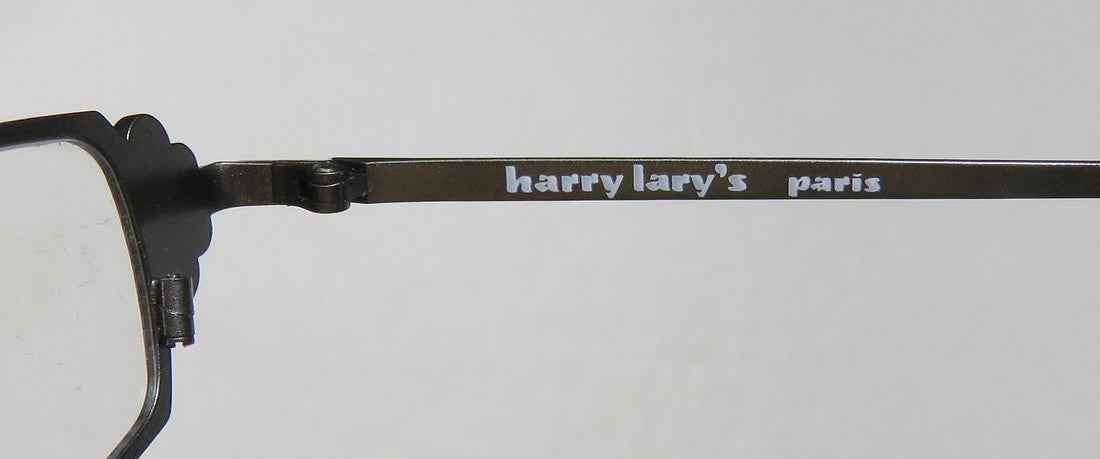 Harry Lary&
