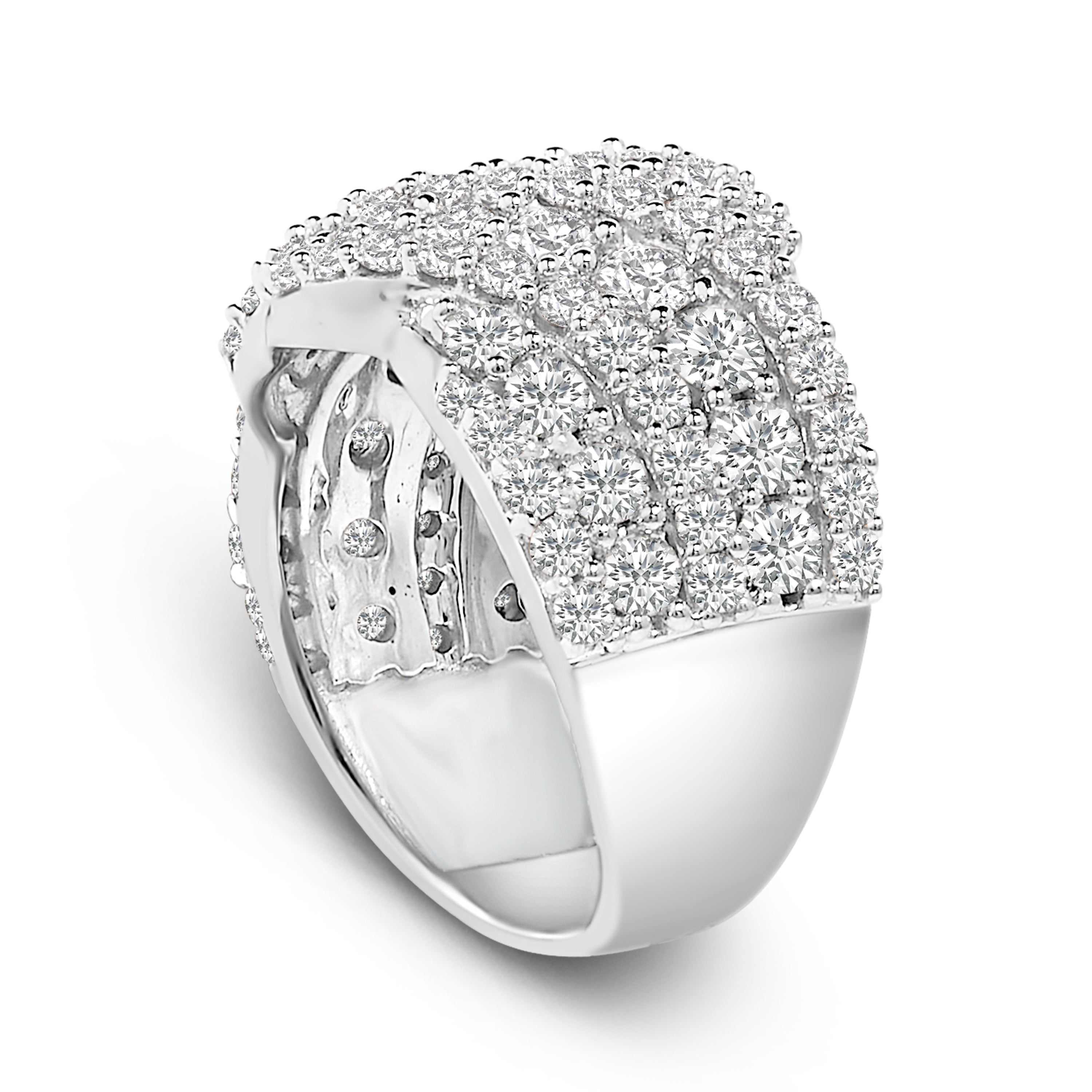10K White Gold 3.00 Cttw Diamond Multi Row Cluster Band Ring (I-J Color, I3 Clarity) - Size 7 by Bids.com